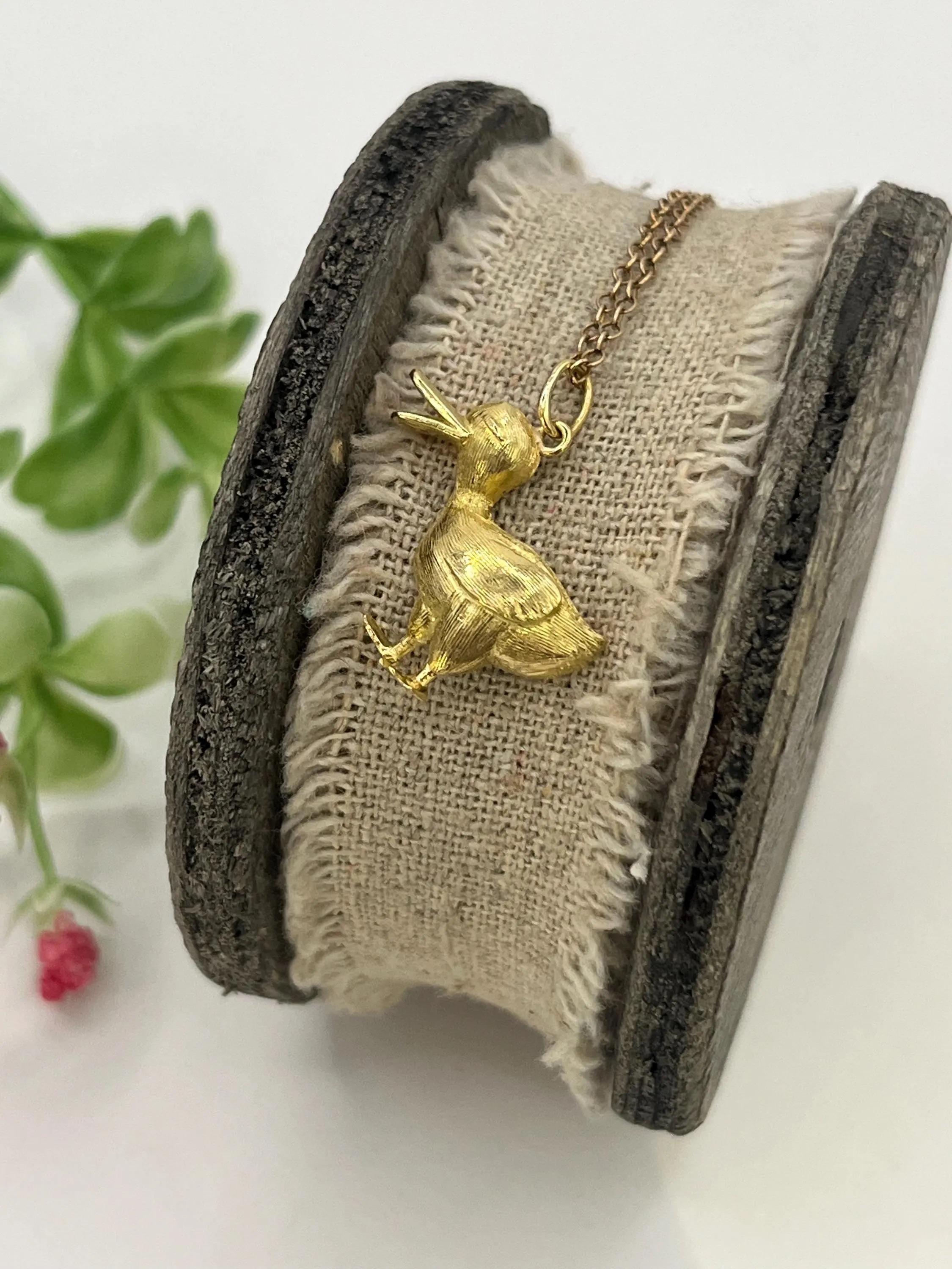 Vintage 18ct Gelbgold, Ente Anhänger Charme, CIRCA 1970s im Angebot 2