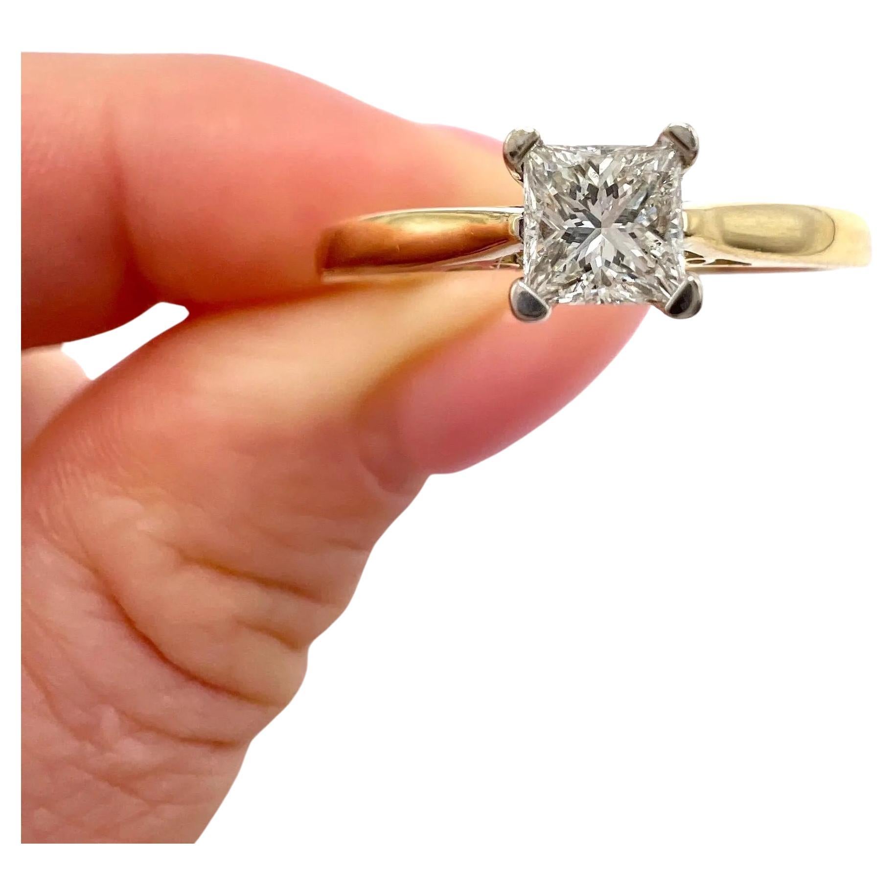 Vintage 18ct Yellow Gold, Princess Cut Diamond Single Stone Engagement Ring