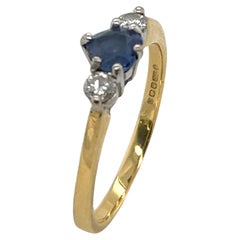 18 Karat Gelbgold Saphir & Diamant-Ring mit 2 Diamanten, 0,16 Karat, Vintage