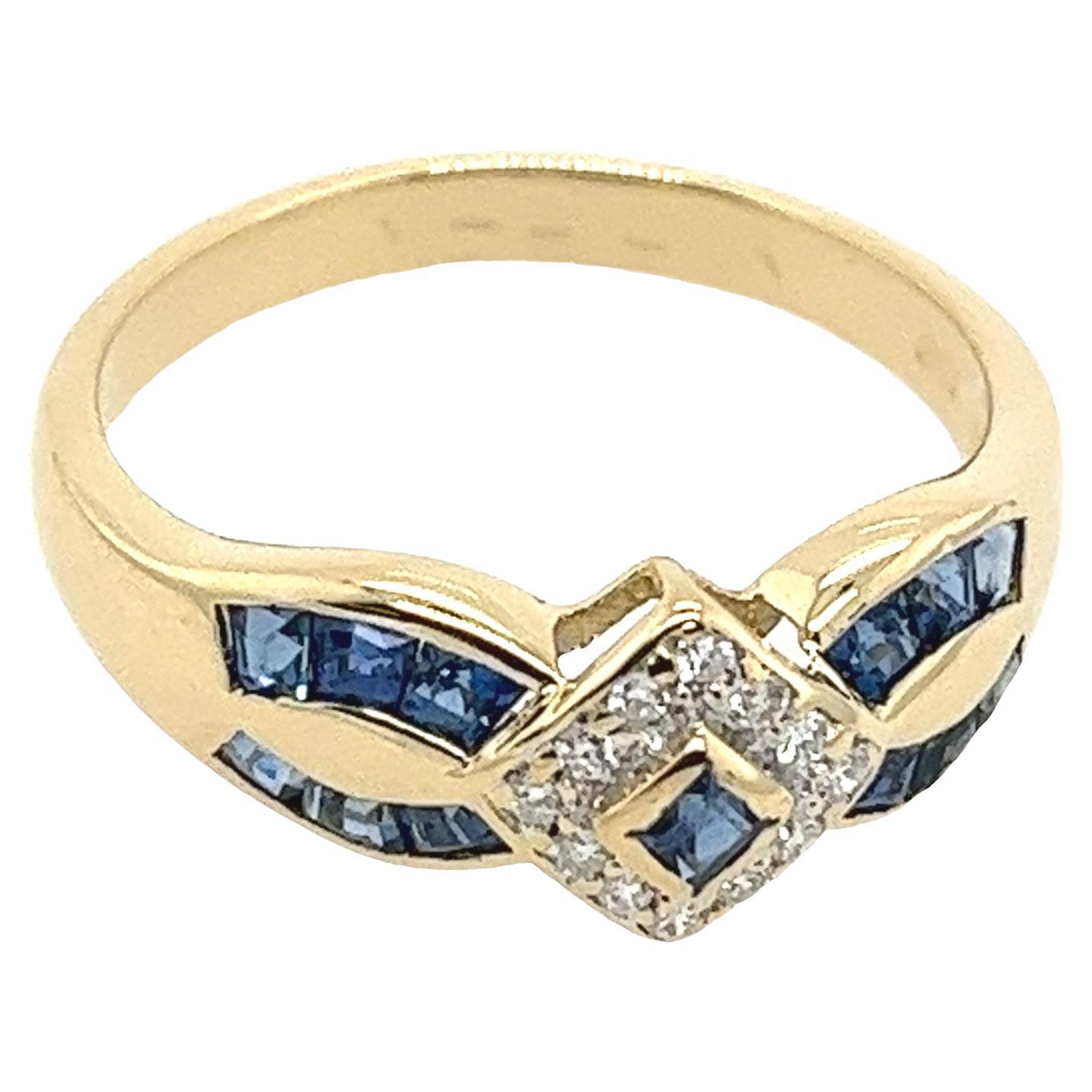 Vintage 18ct Yellow & White Gold Diamond Ring Set With 0.12ct Diamonds