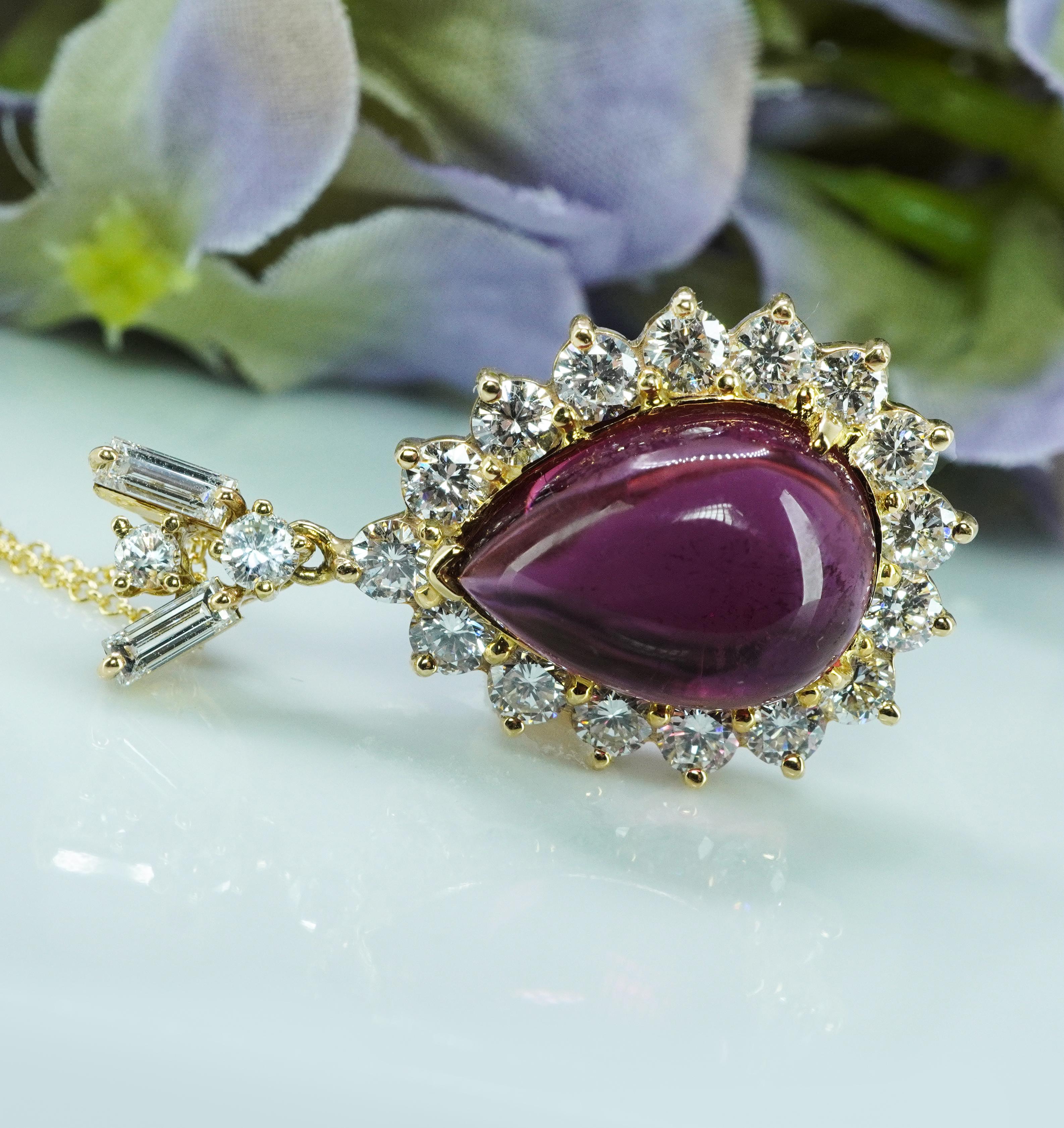Donna Ciondolo in oro 18K 14K con tormalina rubellite d'epoca e diamante Valutazione in vendita