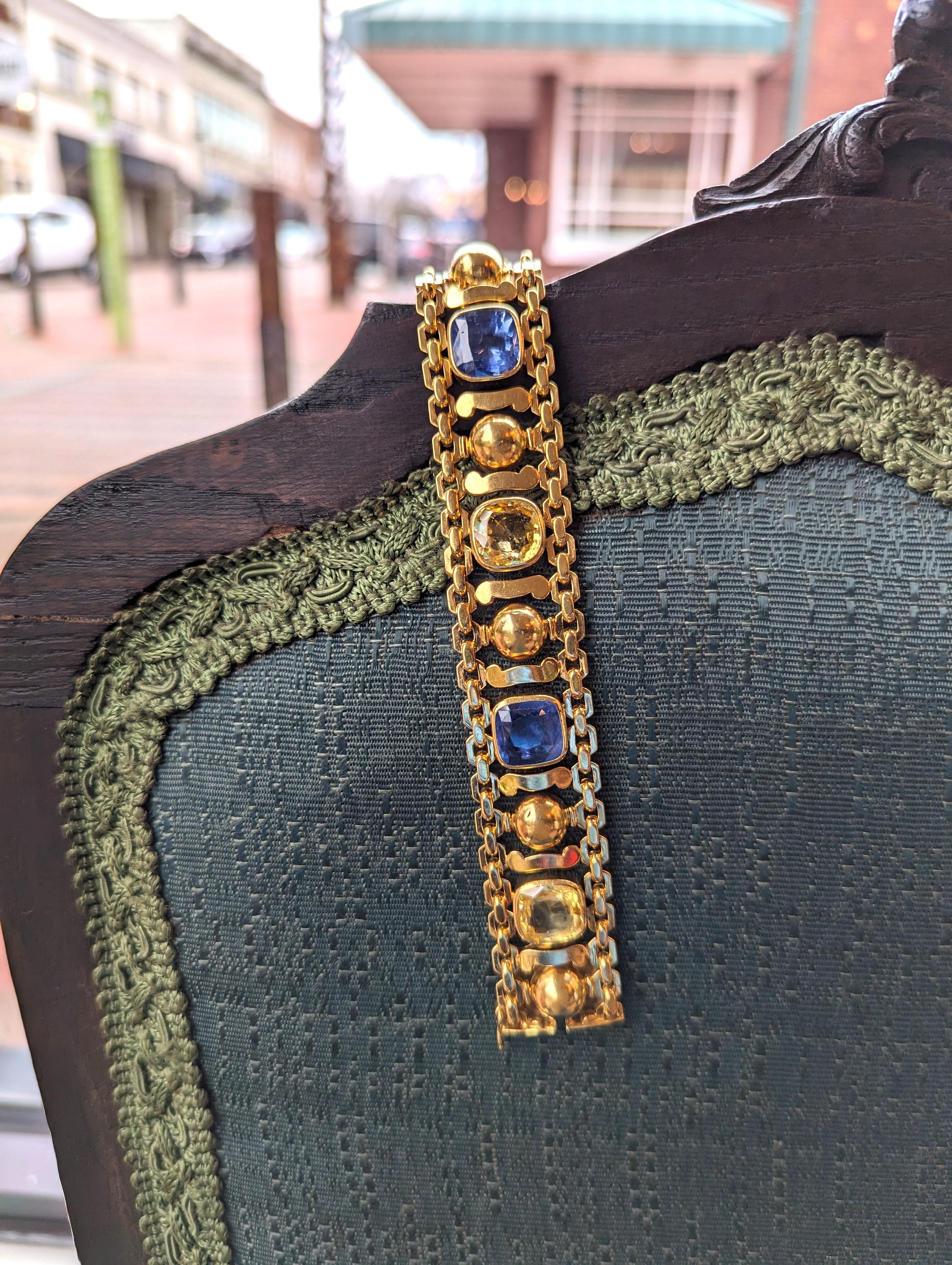 Vintage 18k 750 Solid Yellow Gold Natural Blue & Yellow Sapphire Bracelet Signed In Fair Condition For Sale In Greer, SC