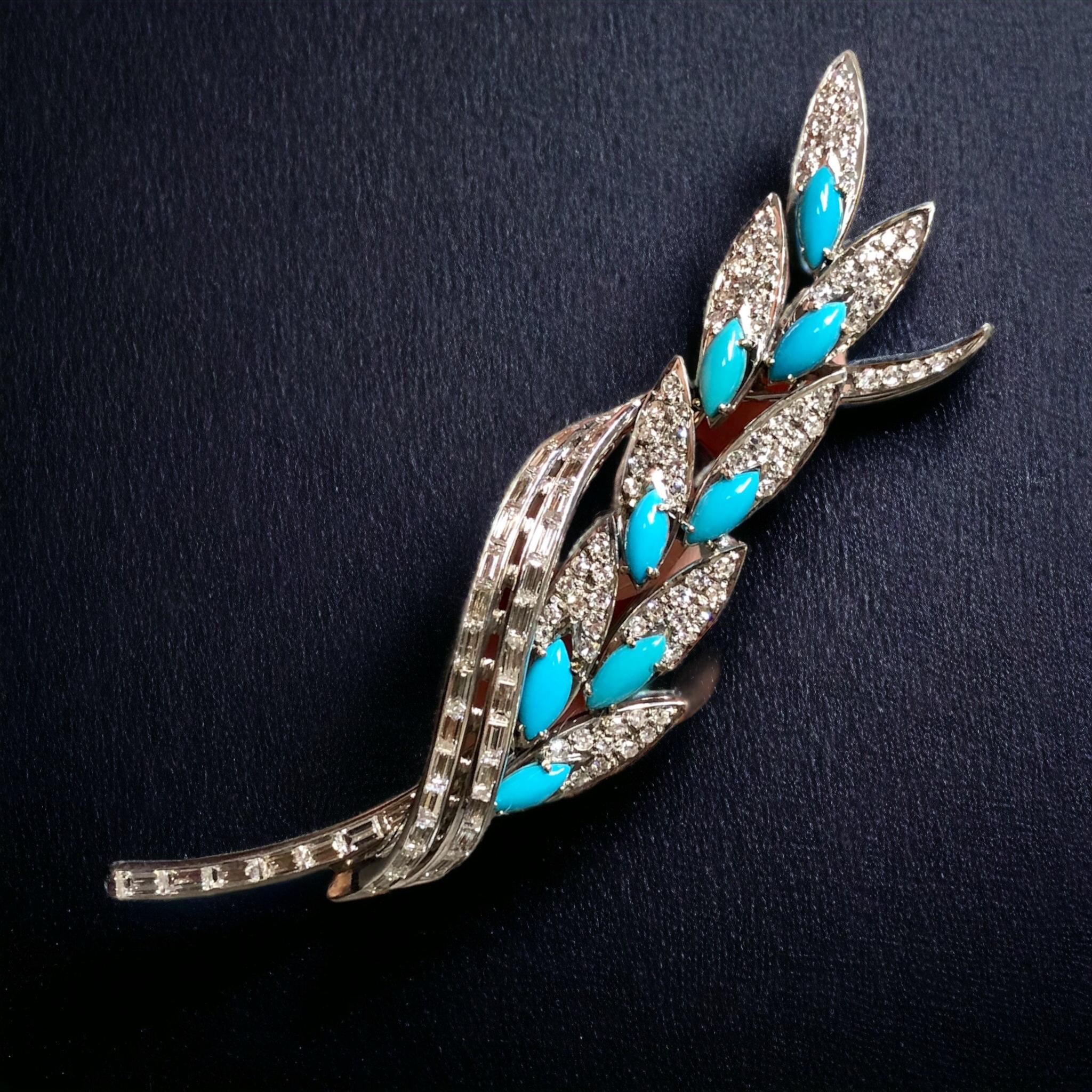 Vintage 18K Baguette Round Diamond Turquoise Leaf Brooch Pin Pendant 6.36cttw For Sale 5