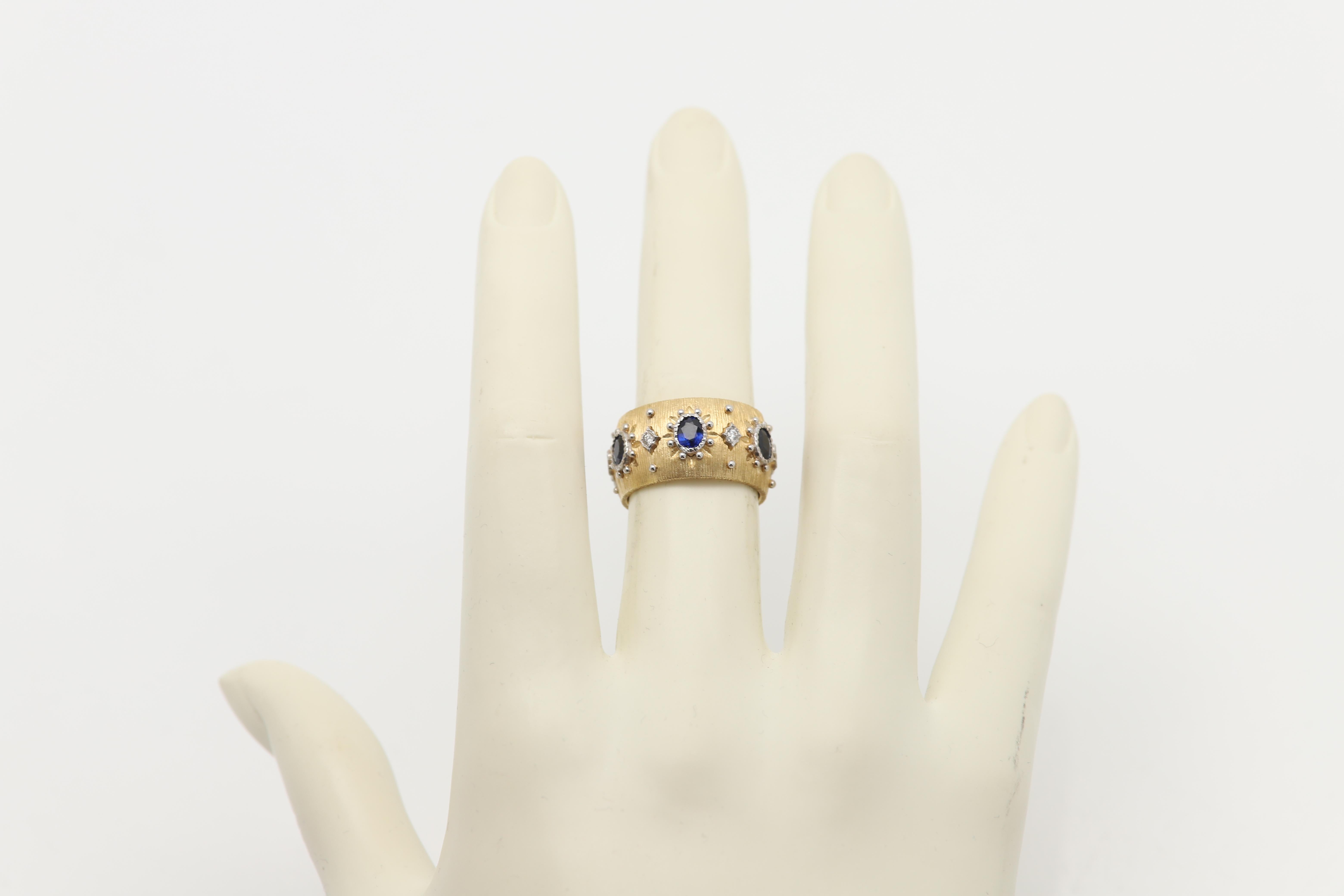Vintage 18k Blue Sapphire Ring Band Natural and Solid yellow gold For Sale 2
