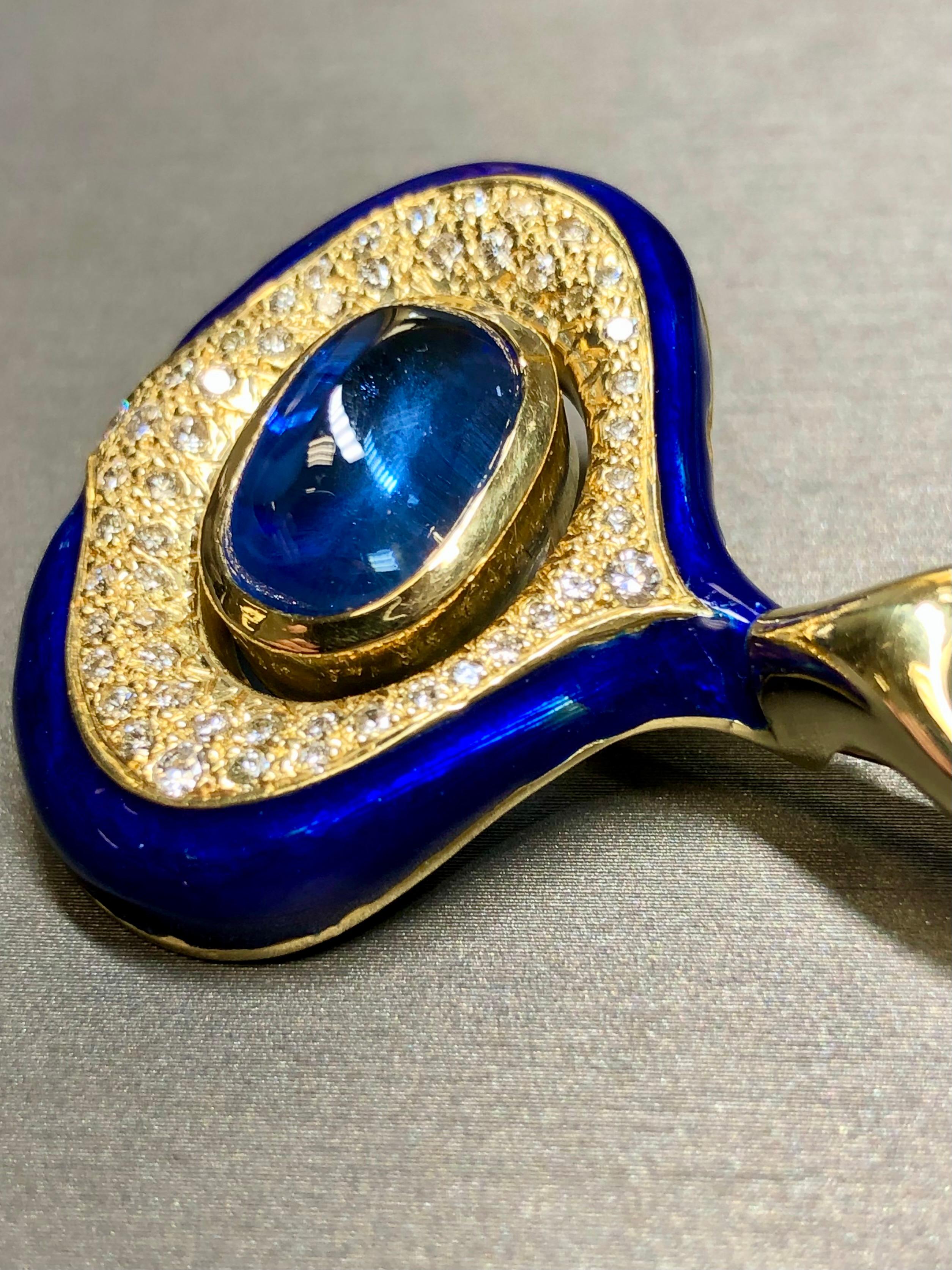 Vintage 18K Cabochon Ceylon Sapphire Diamond Enamel Brooch Pendant 11.85cttw GIA For Sale 6