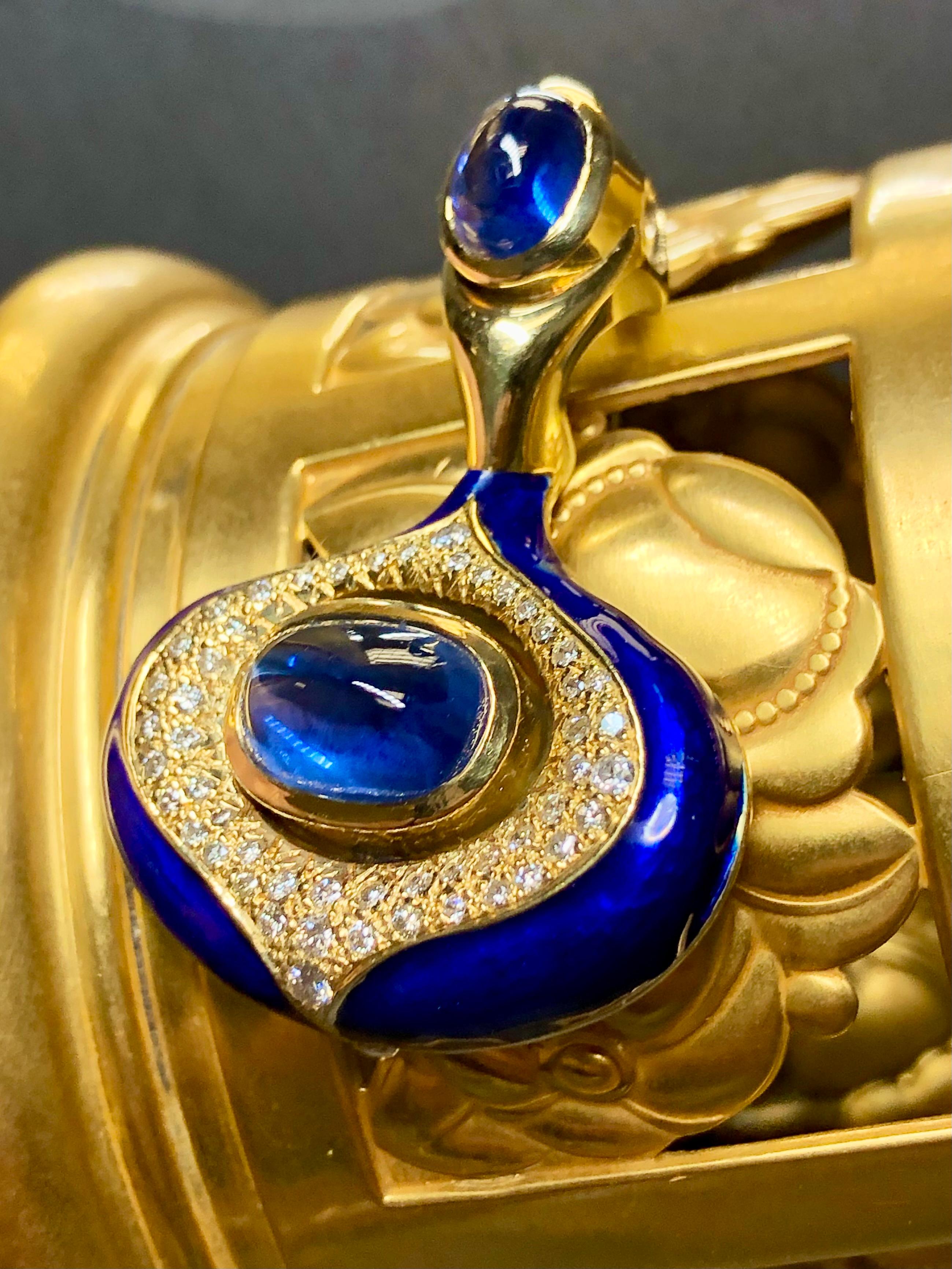Women's or Men's Vintage 18K Cabochon Ceylon Sapphire Diamond Enamel Brooch Pendant 11.85cttw GIA