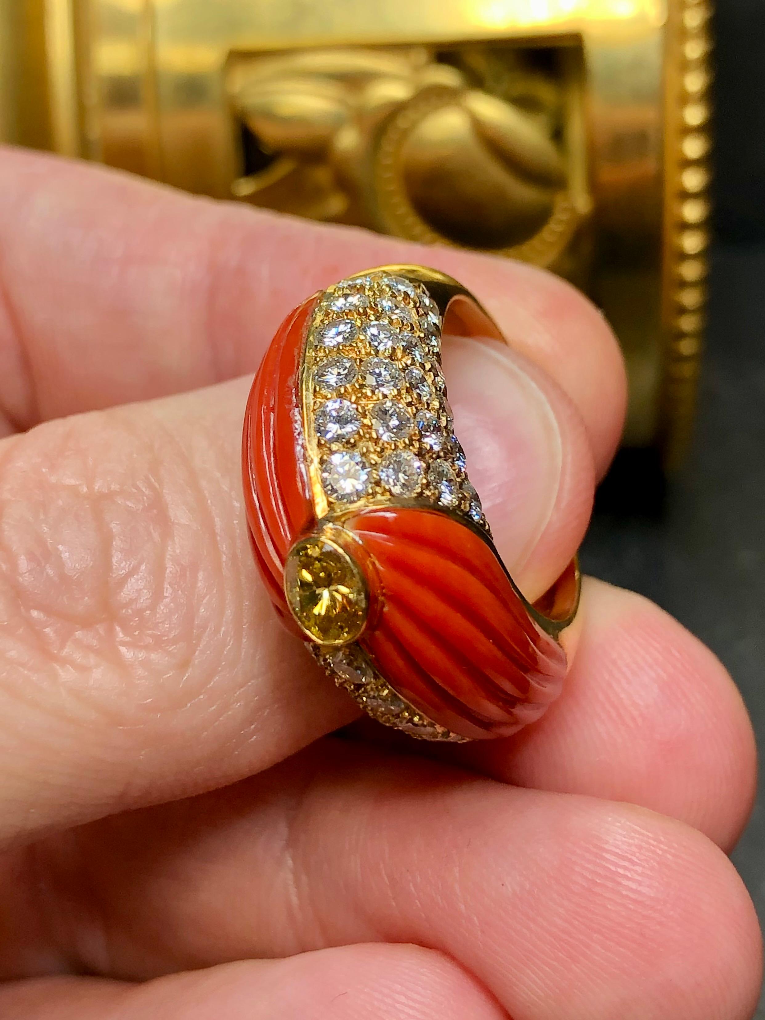 Vintage 18K Carved Coral Fancy Yellow Diamond Cocktail Ring Sz 8 For Sale 1