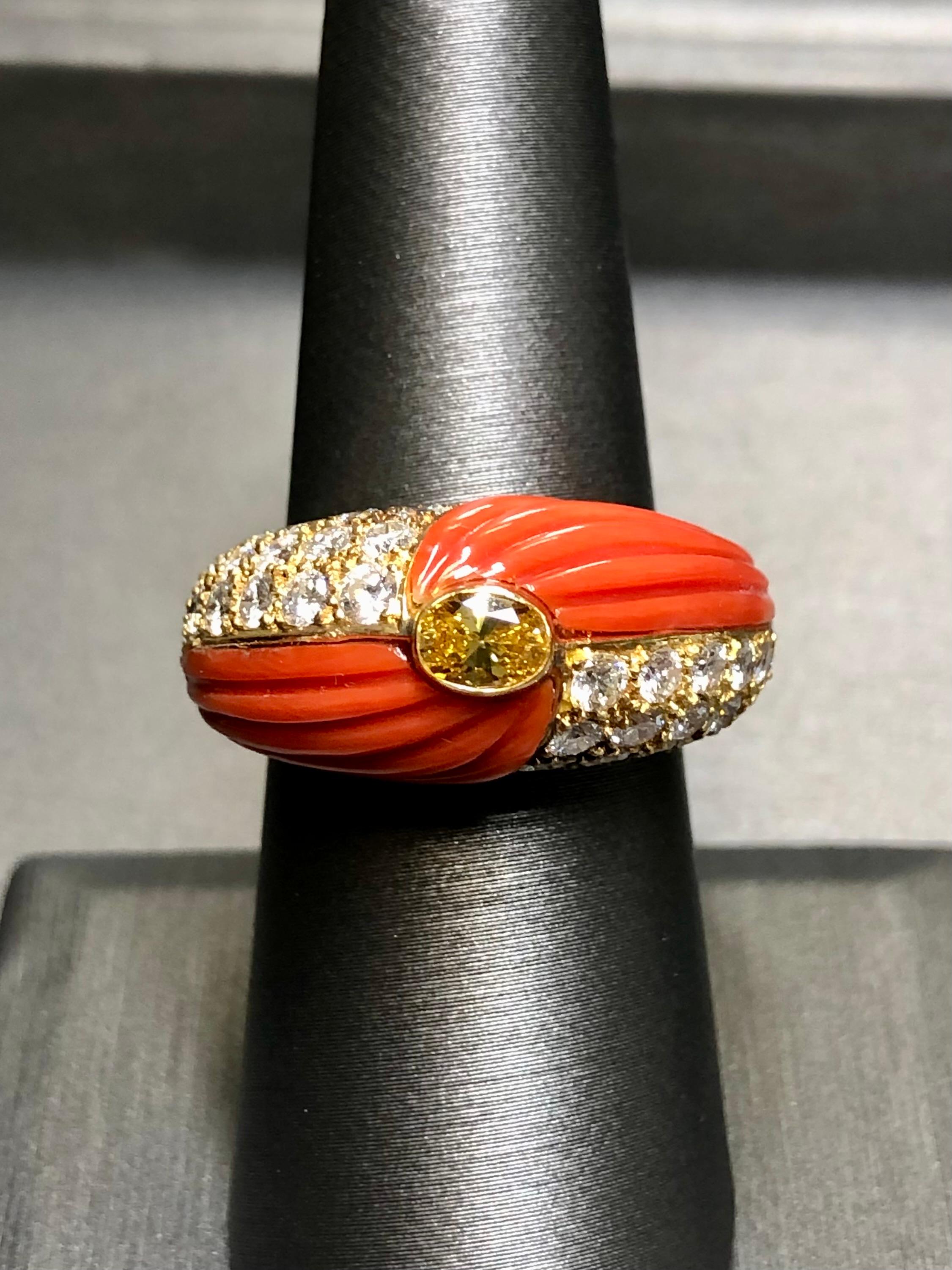Vintage 18K Carved Coral Fancy Yellow Diamond Cocktail Ring Sz 8 For Sale 3