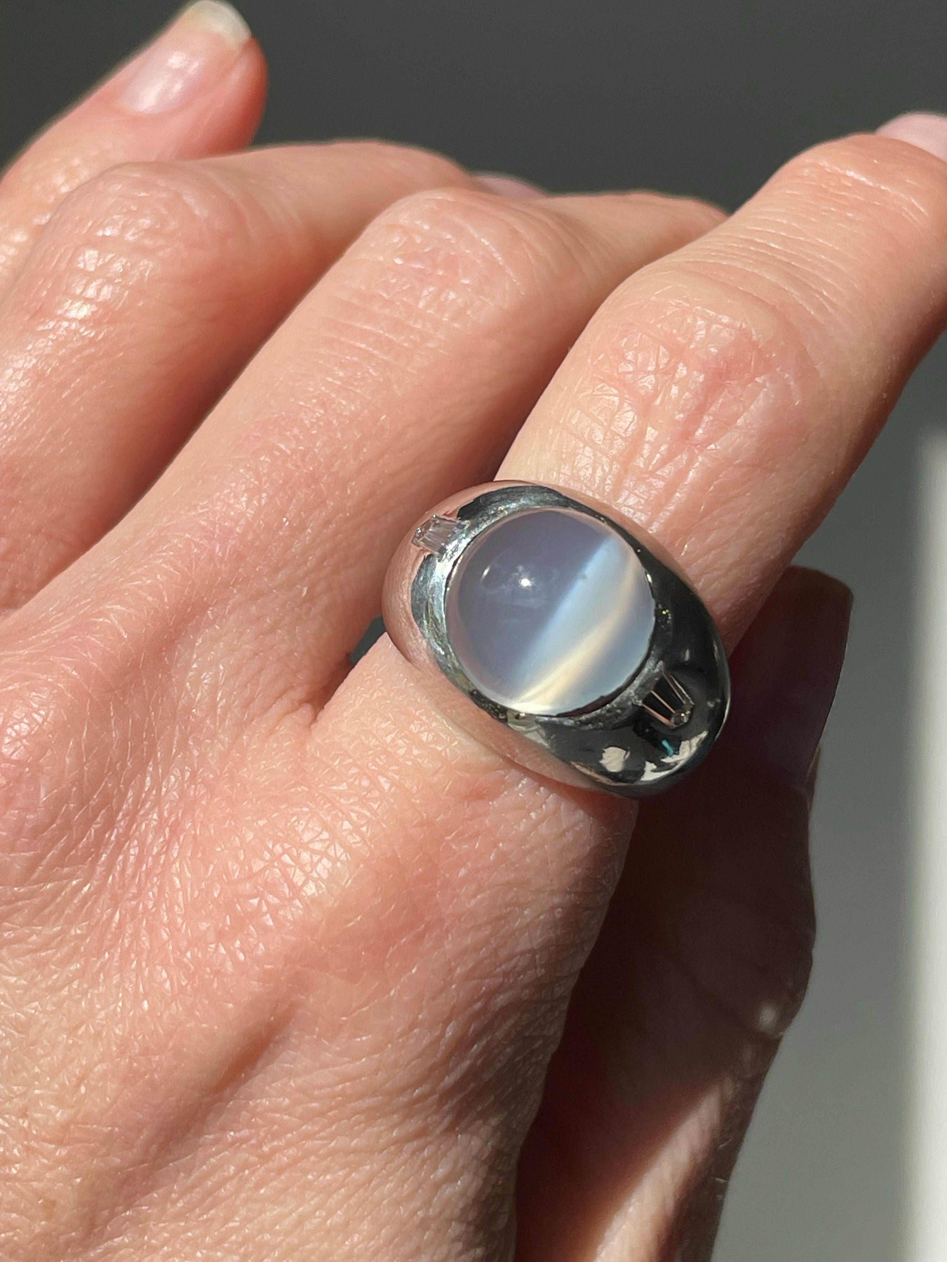 moonstone which finger to wear
