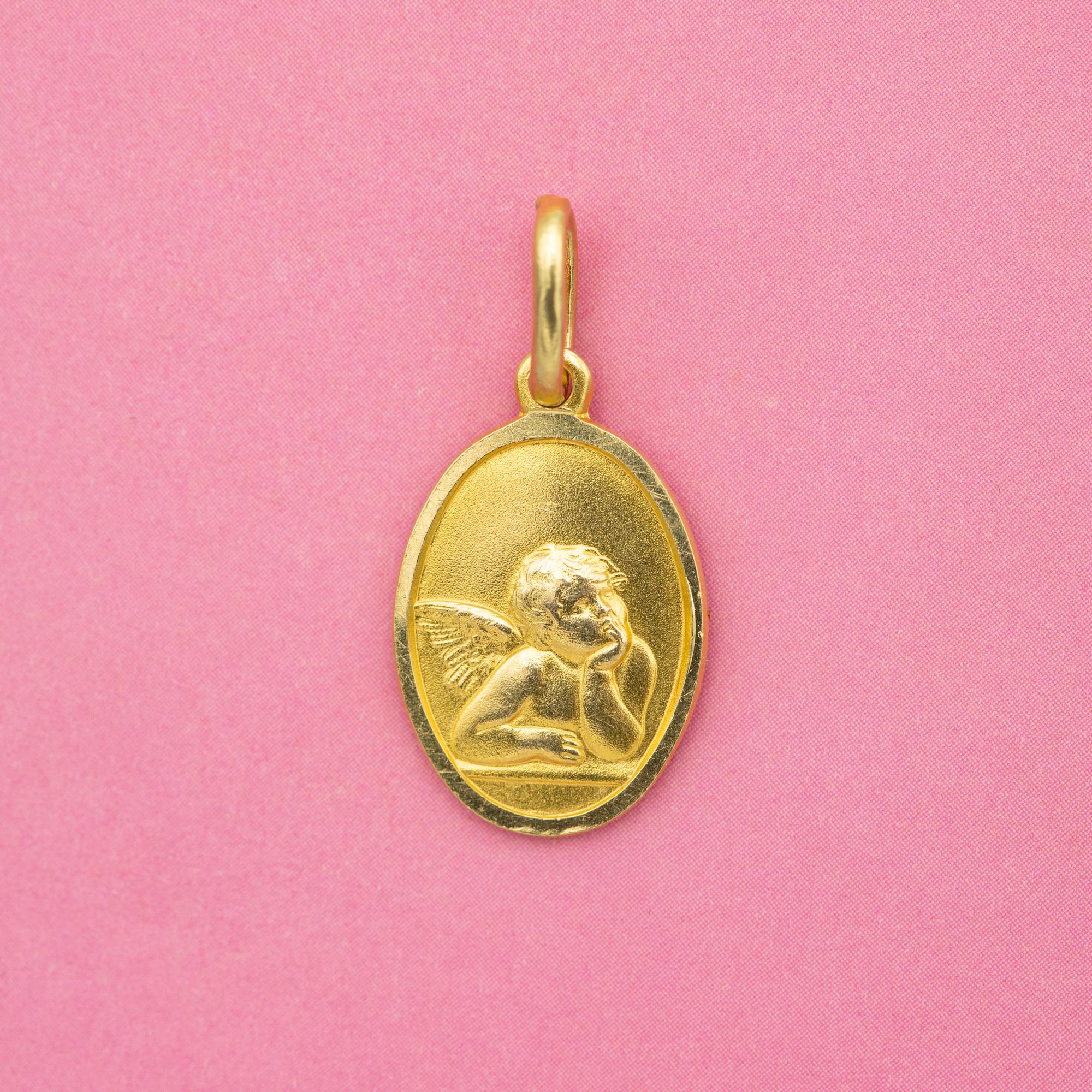 Modern Vintage 18k cherub charm pendant - Angel medallion - solid yellow gold