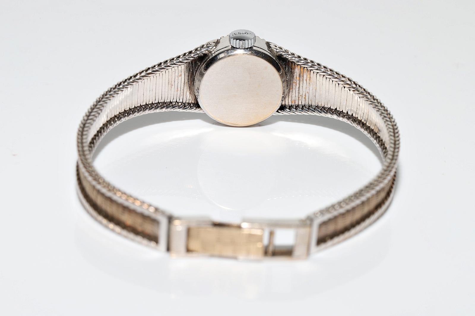 Vintage 18k Circa 1970s HISLON Brand Natural Diamond Decorated Wrist Watches For Sale 1