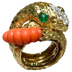 Vintage 18K Coral Emerald Diamond Serpent Snake Wide Textured Cocktail Ring