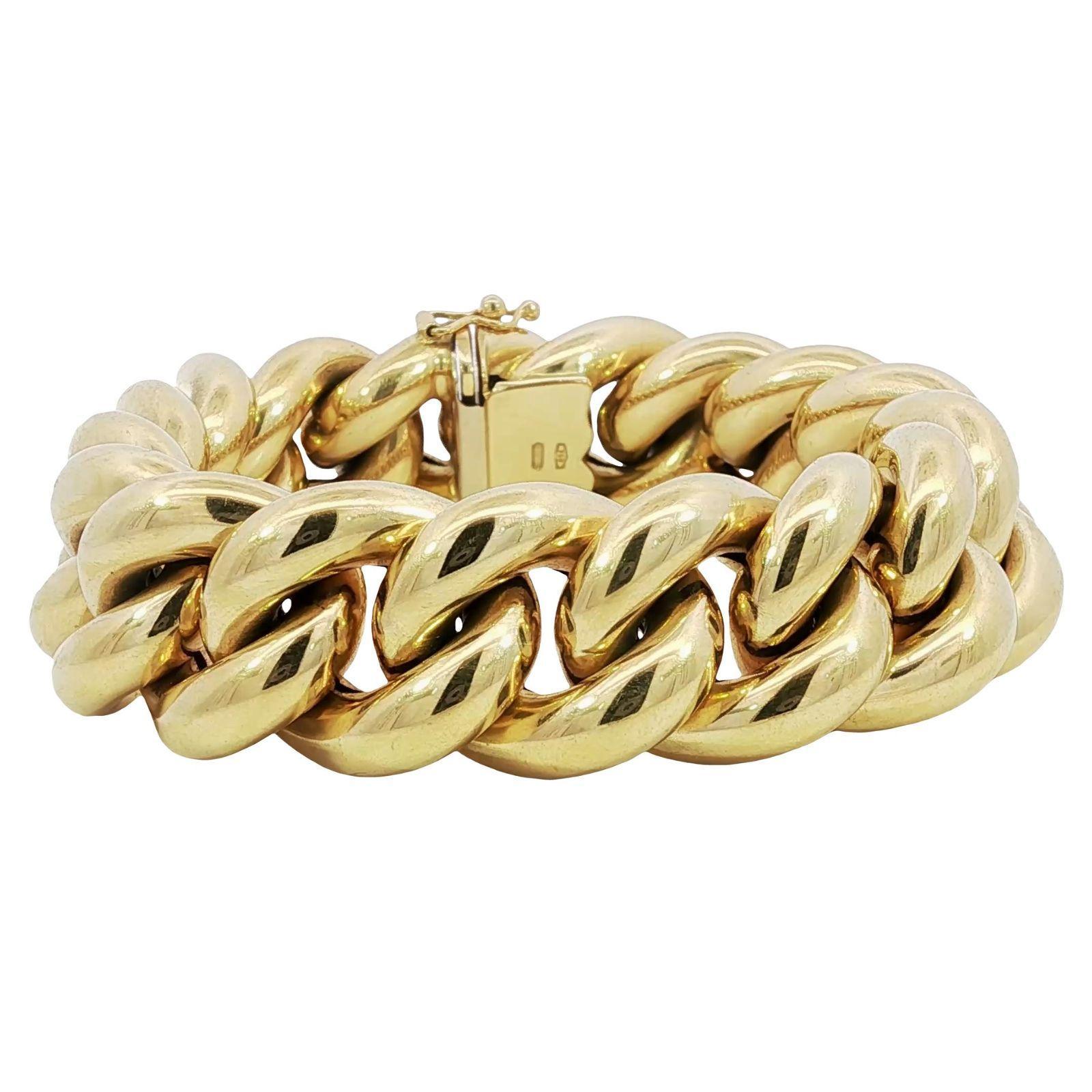 Vintage 18K Curb Link Chunky Bracelet Or Jaune 61 Grammes Excellent état - En vente à Fairfield, CT