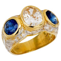 Vintage 18k Diamond and Sapphire Statement Ring