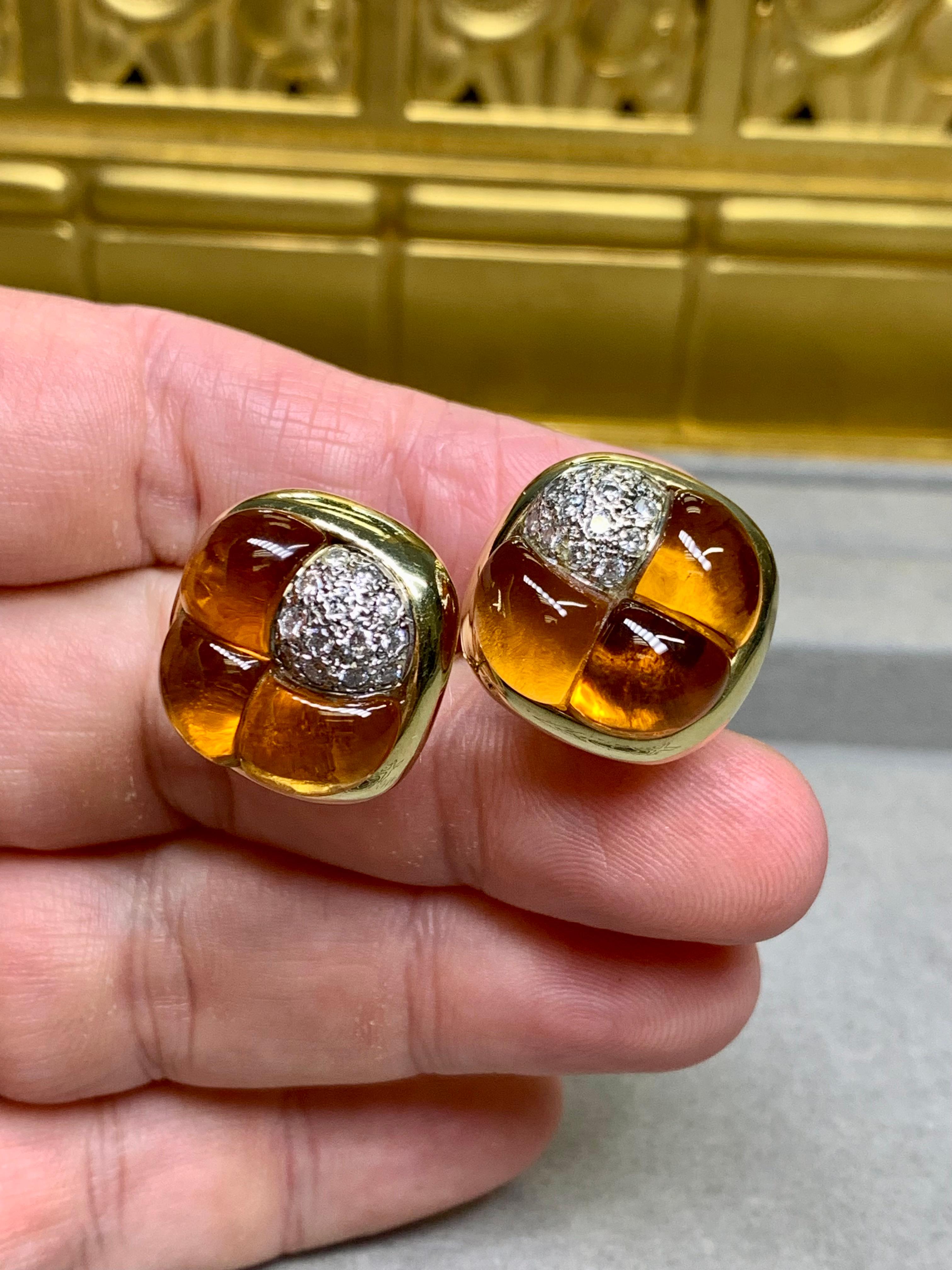 Vintage 18K Diamant Buff Top Citrin Kissenförmige Huggie-Ohrringe Omega-Rücken für Damen oder Herren im Angebot