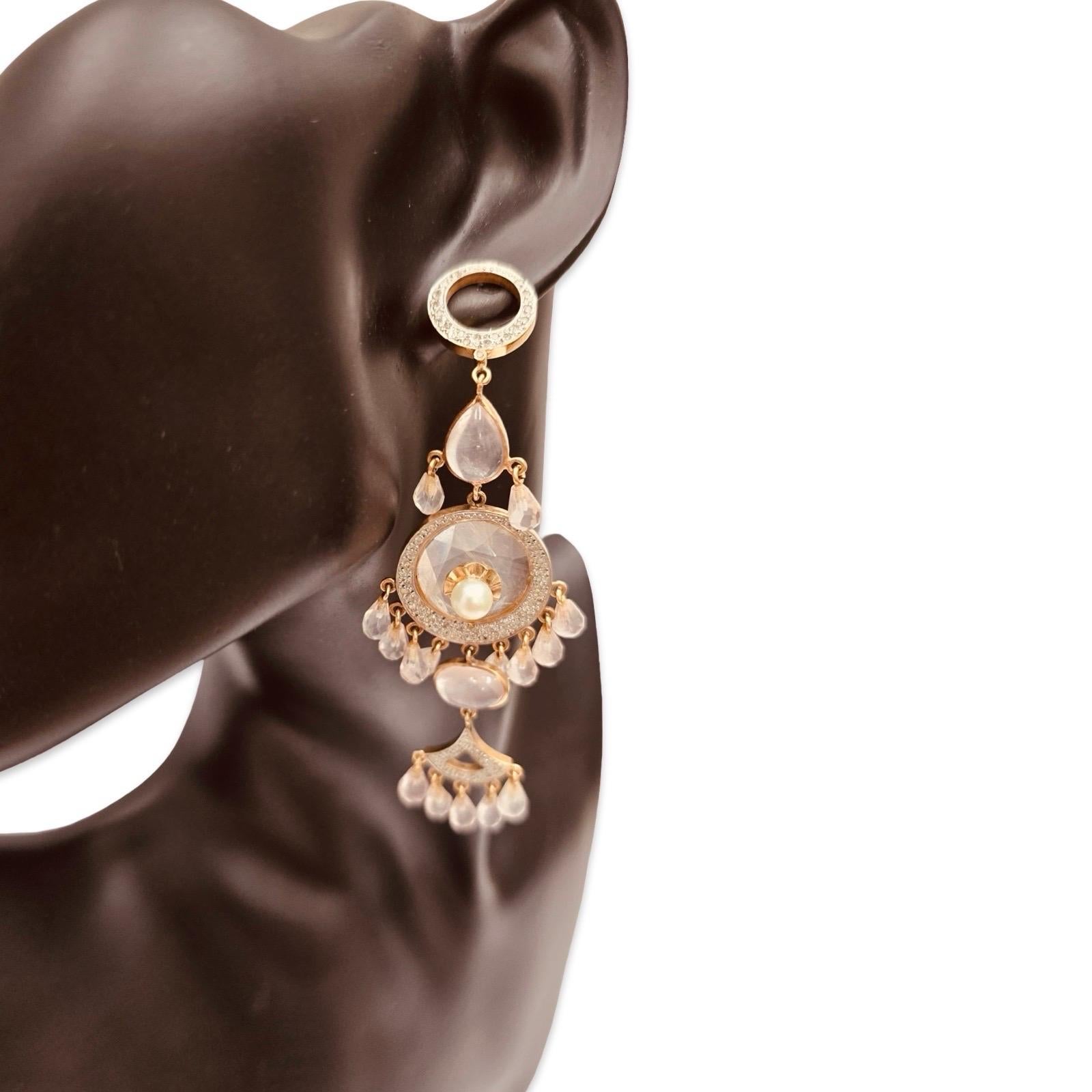 Taglio rotondo Orecchini a lampadario con diamanti, perle e quarzo rosa d'epoca 18k in vendita