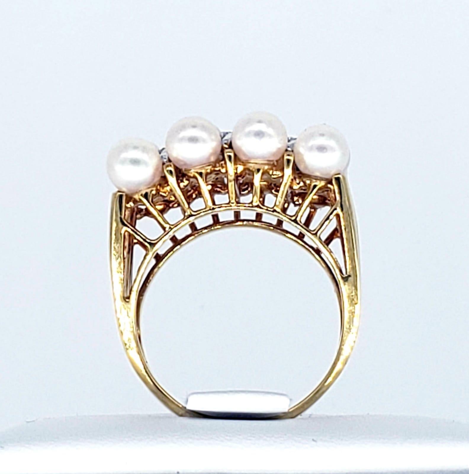 Round Cut Vintage 18 Karat Diamonds and Pearls Bridal Ring For Sale