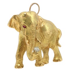 Vintage 18K Elephant Brooch by George 18K Yellow Gold with Diamond and Ruby