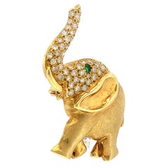 Vintage 18K Elephant Brooch Diamond Body Emerald Eye Yellow Gold