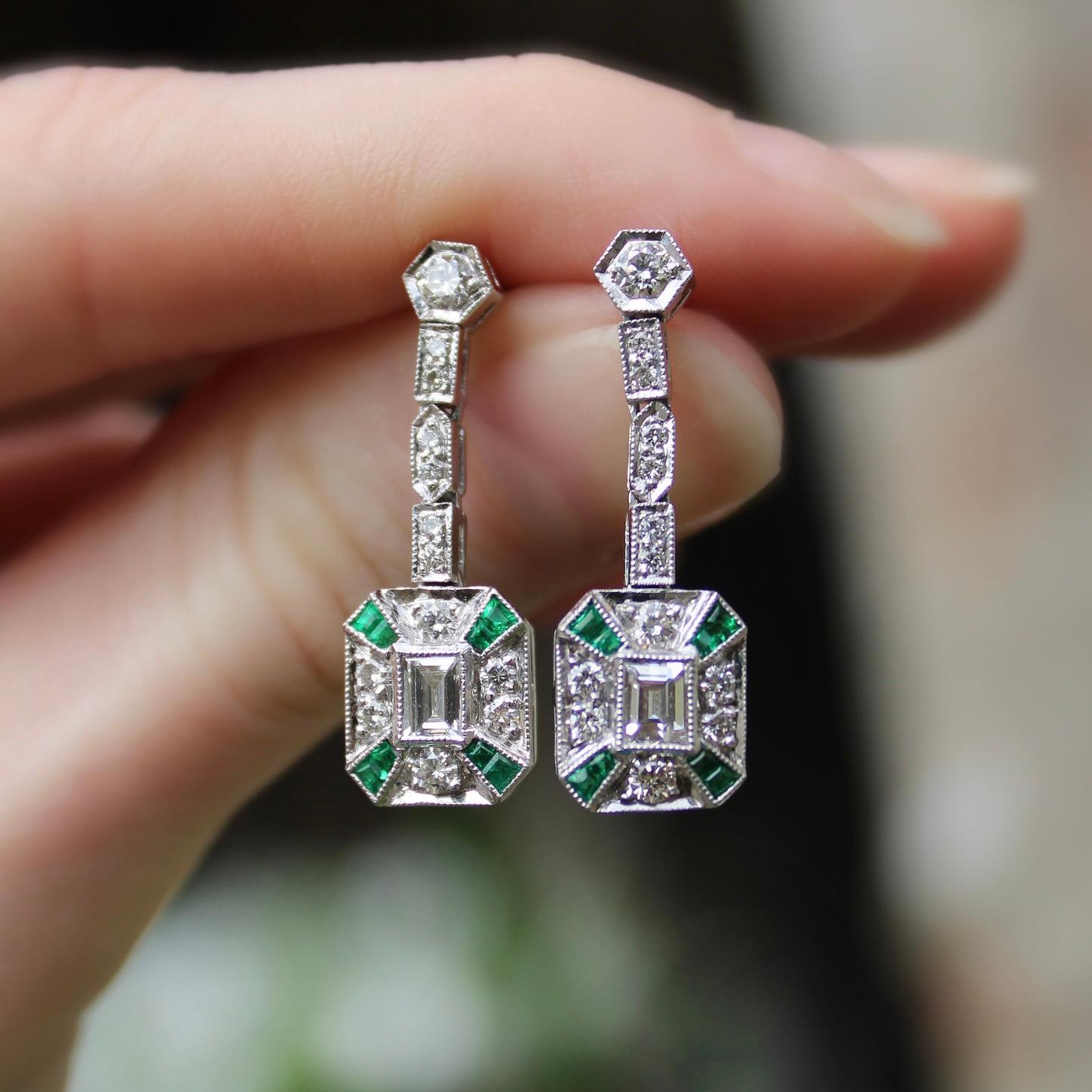 Art Deco Vintage 18K Emerald and Diamond Earrings For Sale