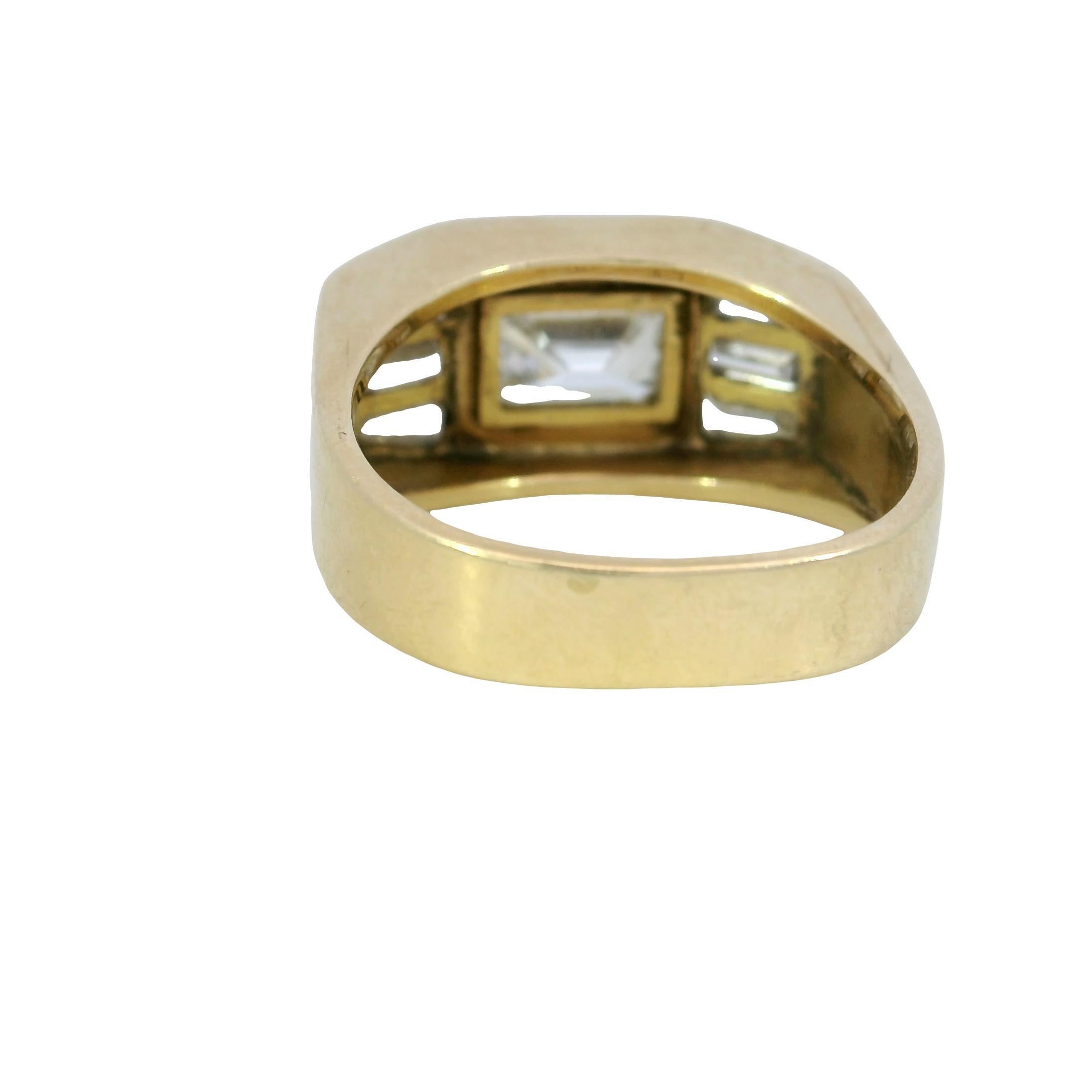 Women's Vintage 18K Emerald-Cut Diamond Baguette Ring Yellow Gold ~1.72ctw Size 6 For Sale