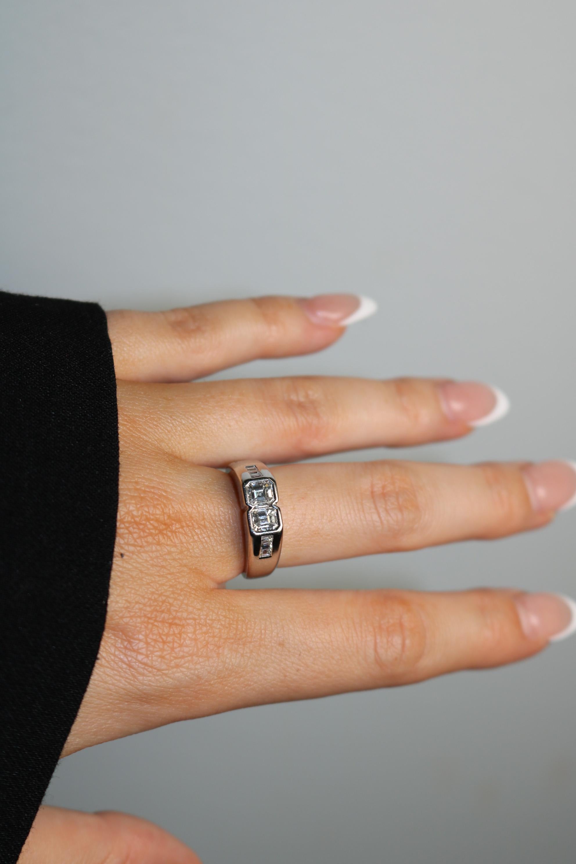 Anello vintage in oro bianco italiano con diamante taglio smeraldo 18 carati, misura 7 in vendita 9