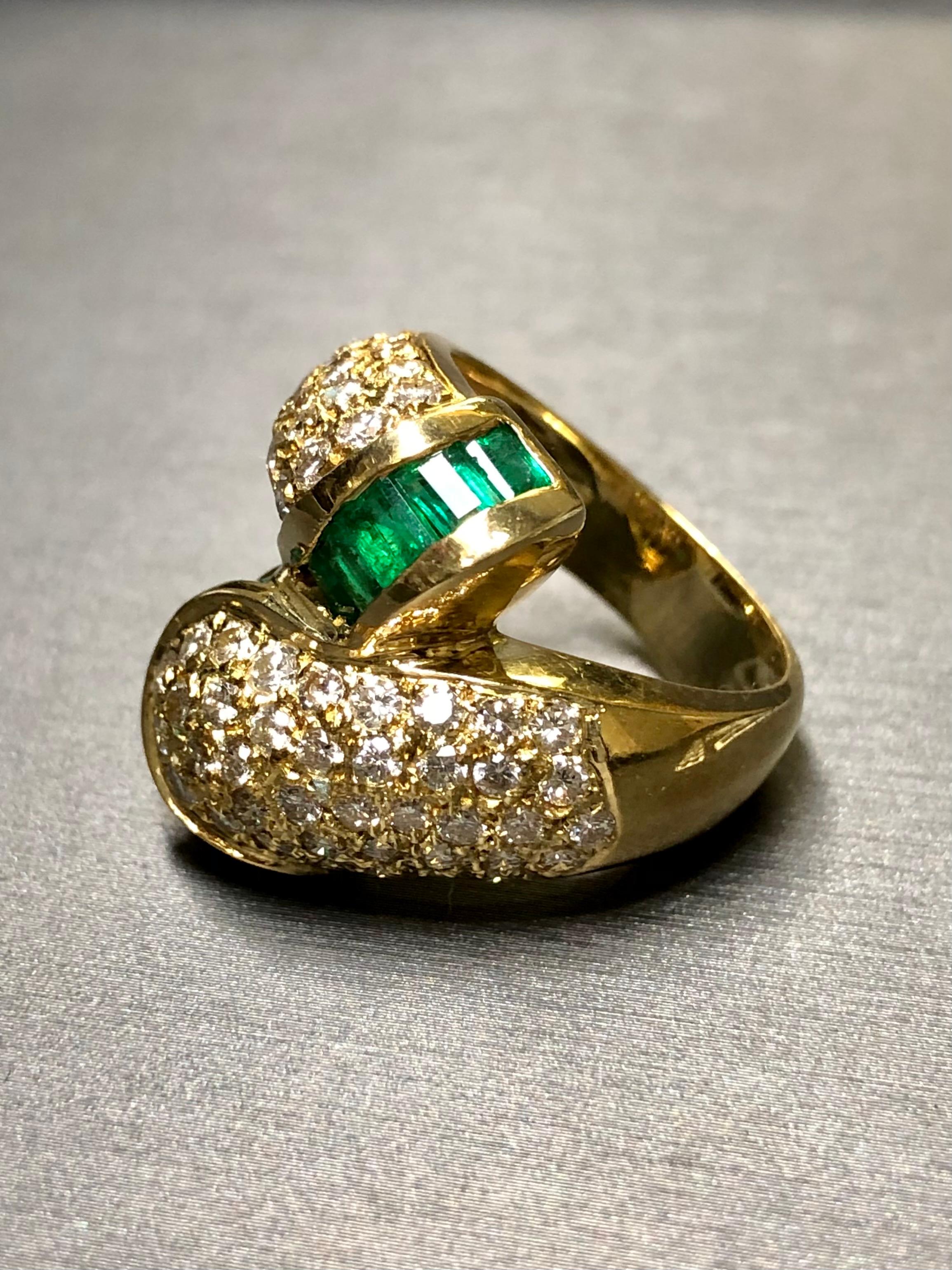 Vintage 18K Emerald Pave Diamond Bypass Large Cocktail Ring 4.30cttw Sz 7.75 For Sale 5