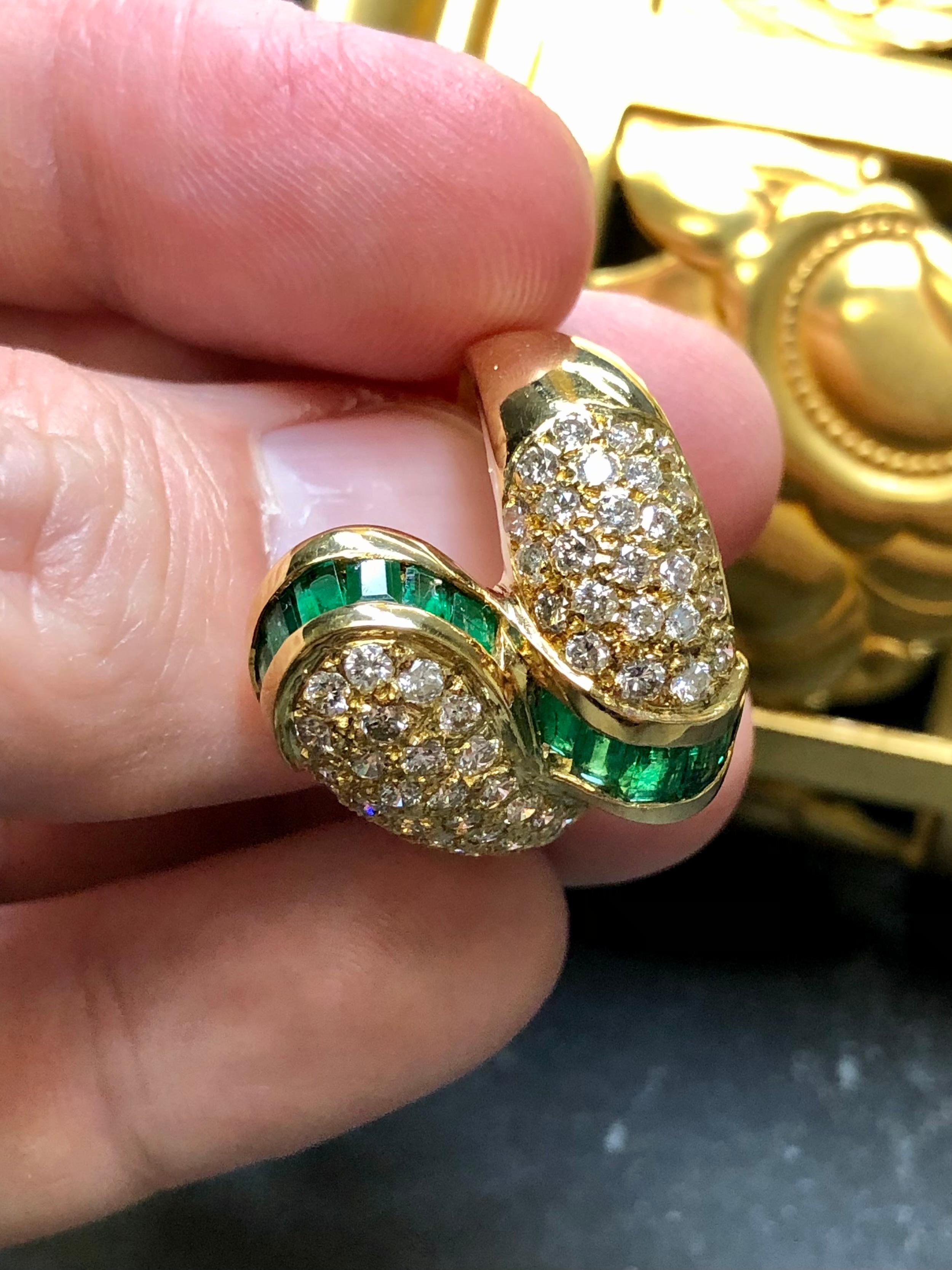 Vintage 18K Emerald Pave Diamond Bypass Large Cocktail Ring 4.30cttw Sz 7.75 For Sale 1