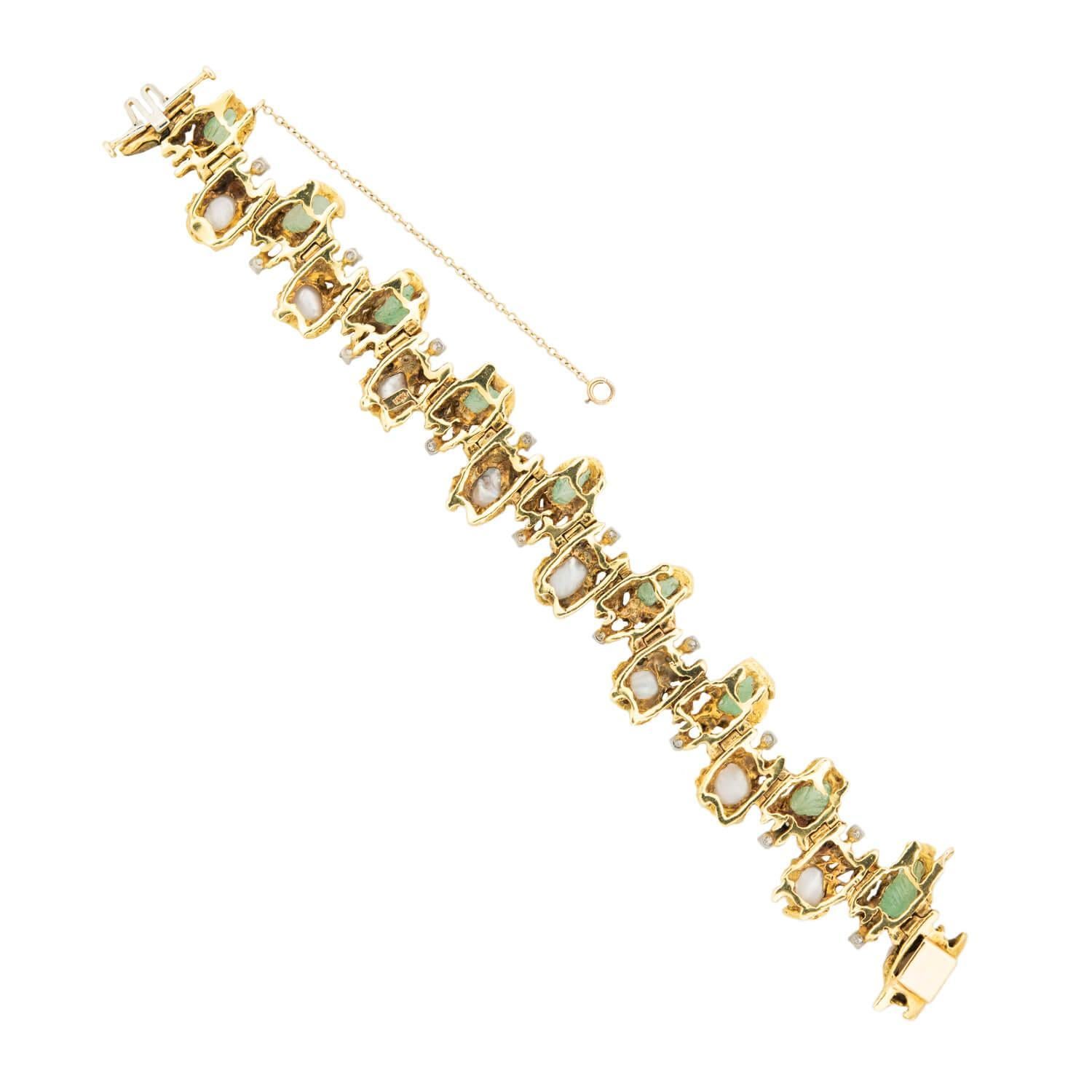 Vintage 18k Emerald, Pearl, and Diamond Bracelet In Good Condition For Sale In Narberth, PA