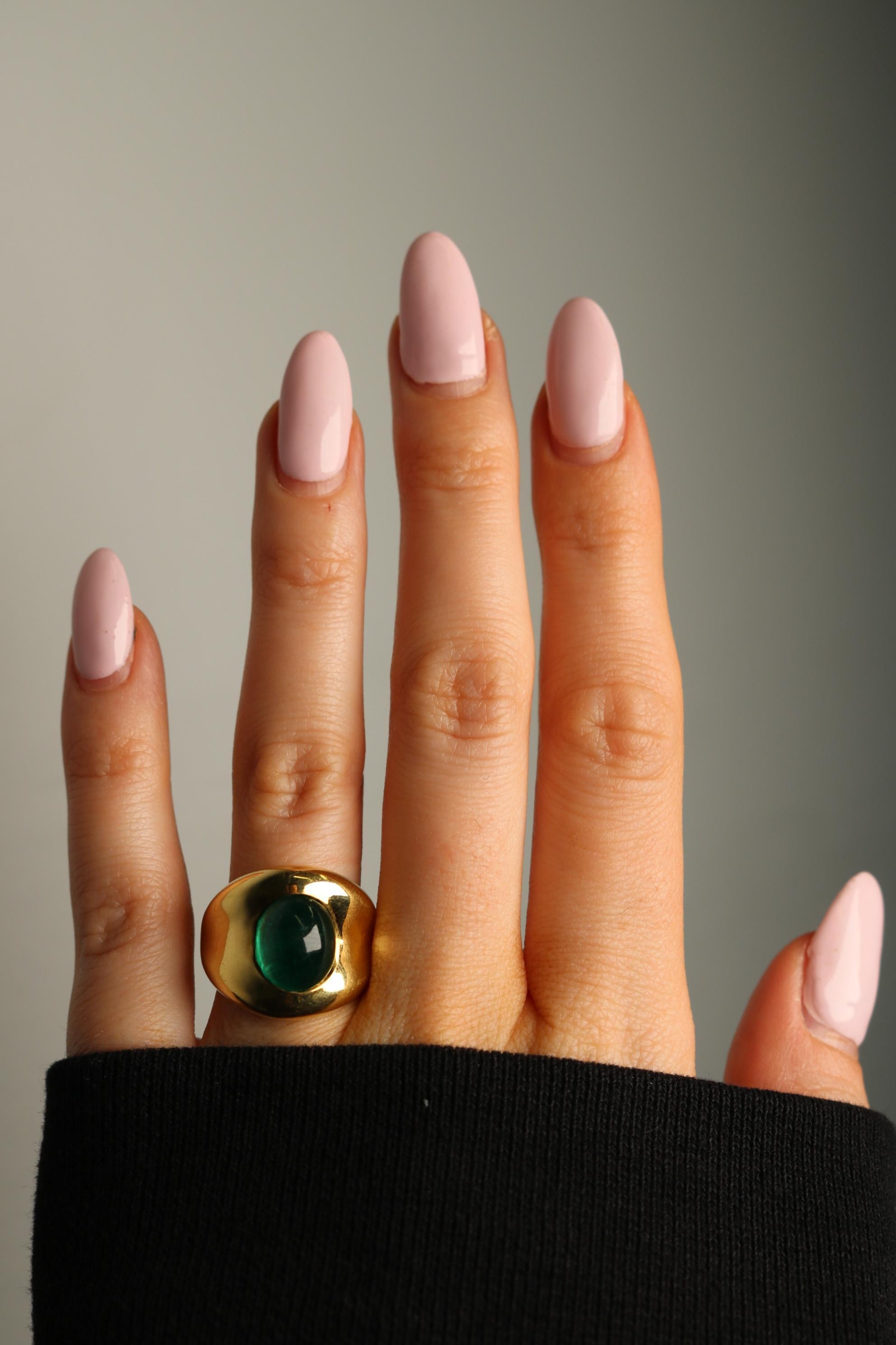 Modern Vintage 18K Emerald Ring Yellow Gold Cabochon Cut ~5.84ct Size 7.25 For Sale