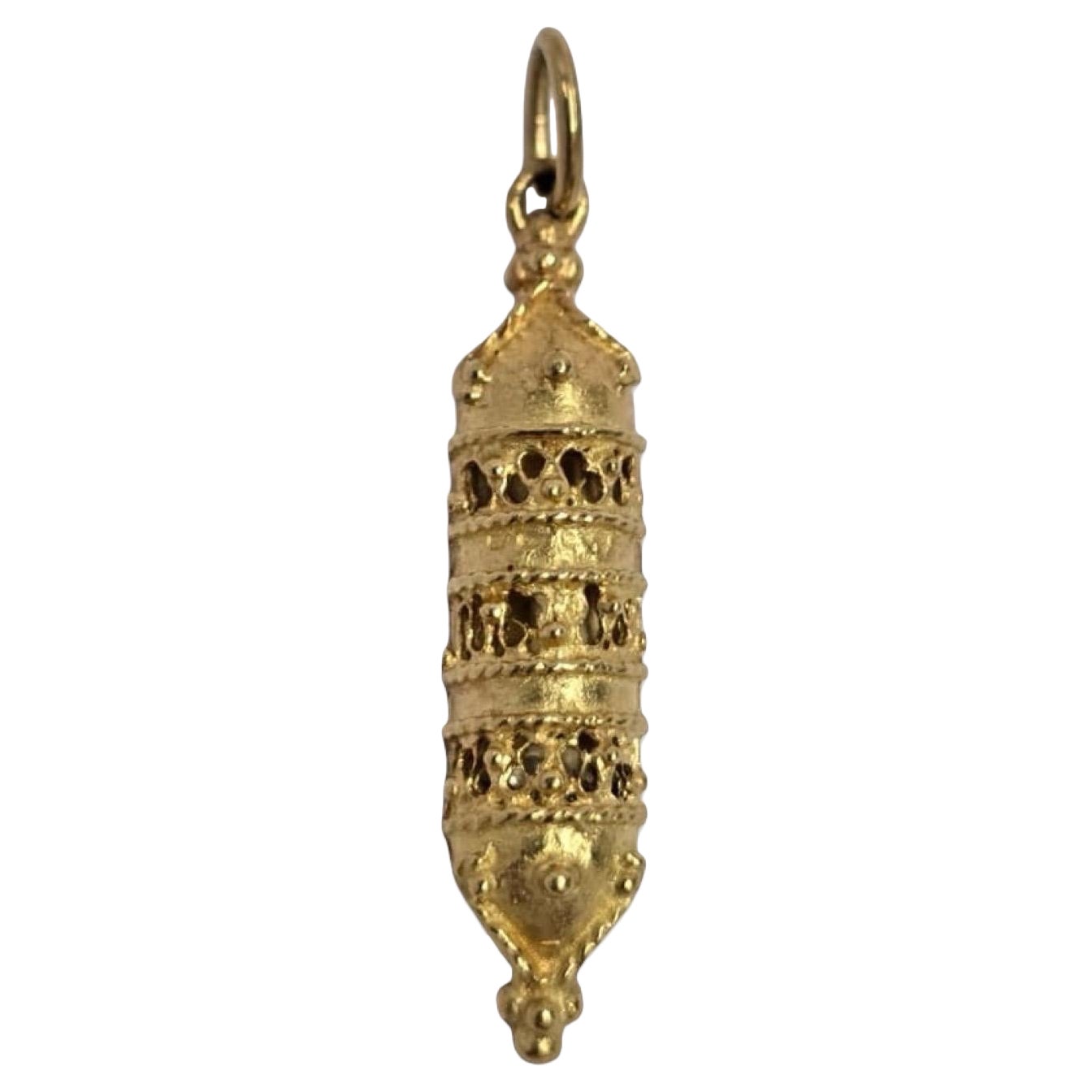 Vintage 18K Filigree Mezuzah Pendentif - Amulette juive en or du Moyen-Orient