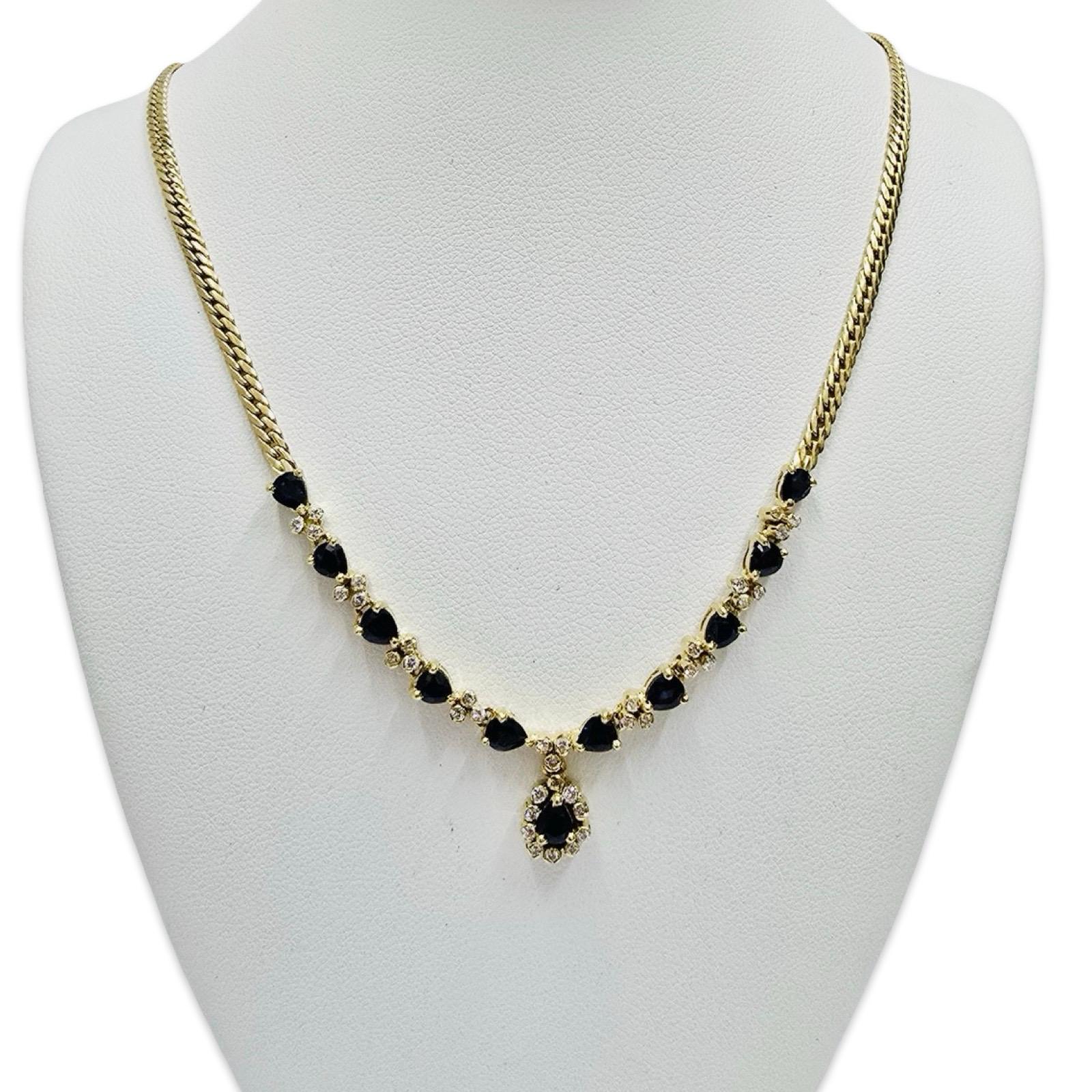 Collar Guirnalda Vintage 18k con Zafiros Pera de 3,85 ct y Diamantes de 0,74 ct Corte pera en venta