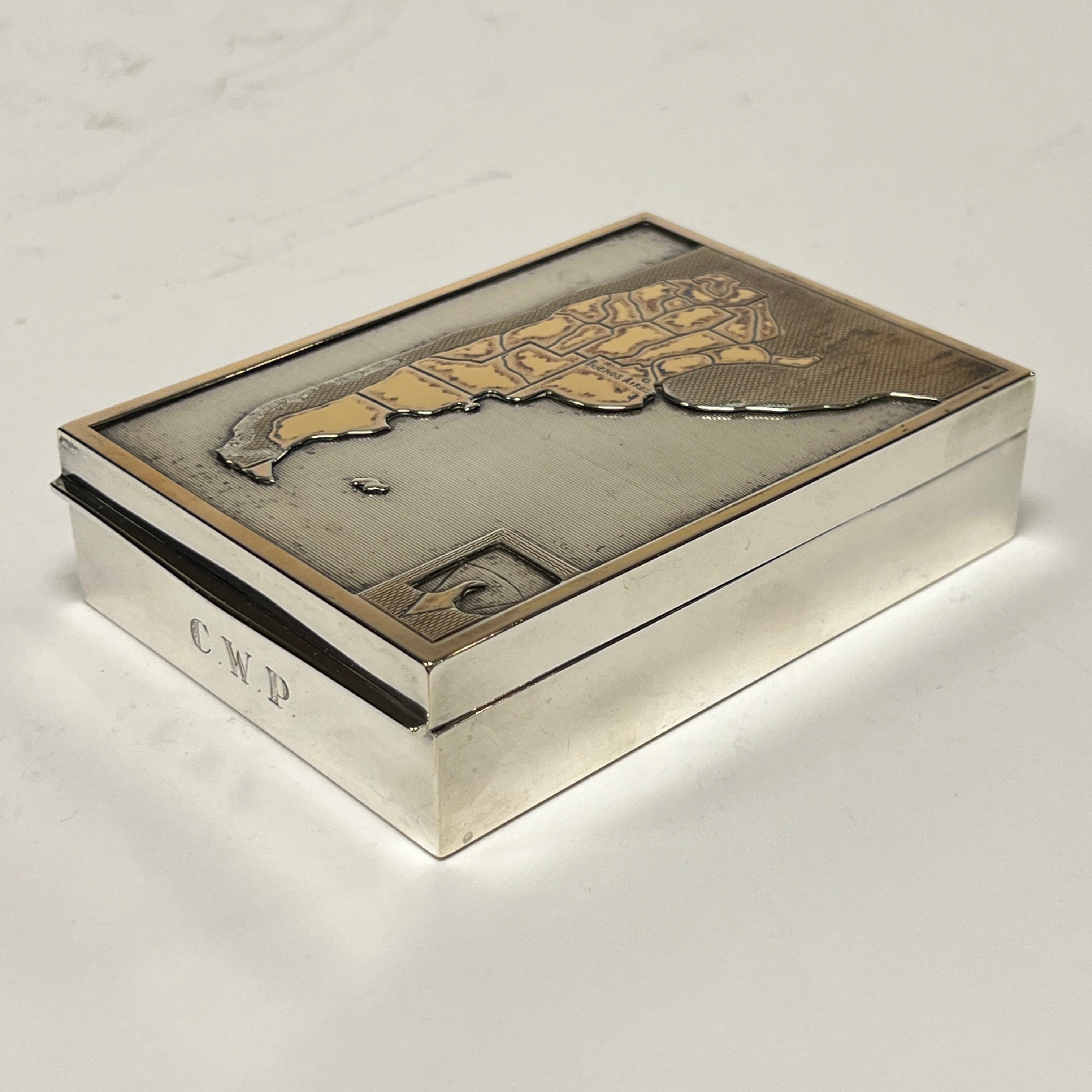 XX secolo Portasigarette d'epoca in argento sterling dorato a 18 carati dall'Argentina in vendita