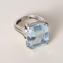 Vintage 18K Gold 12 Carat Emerald Cut Aquamarine Ring