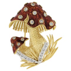 Vintage 18k Gold 1.60ctw Diamond & Enamel Work Detailed Mushroom Pin Brooch