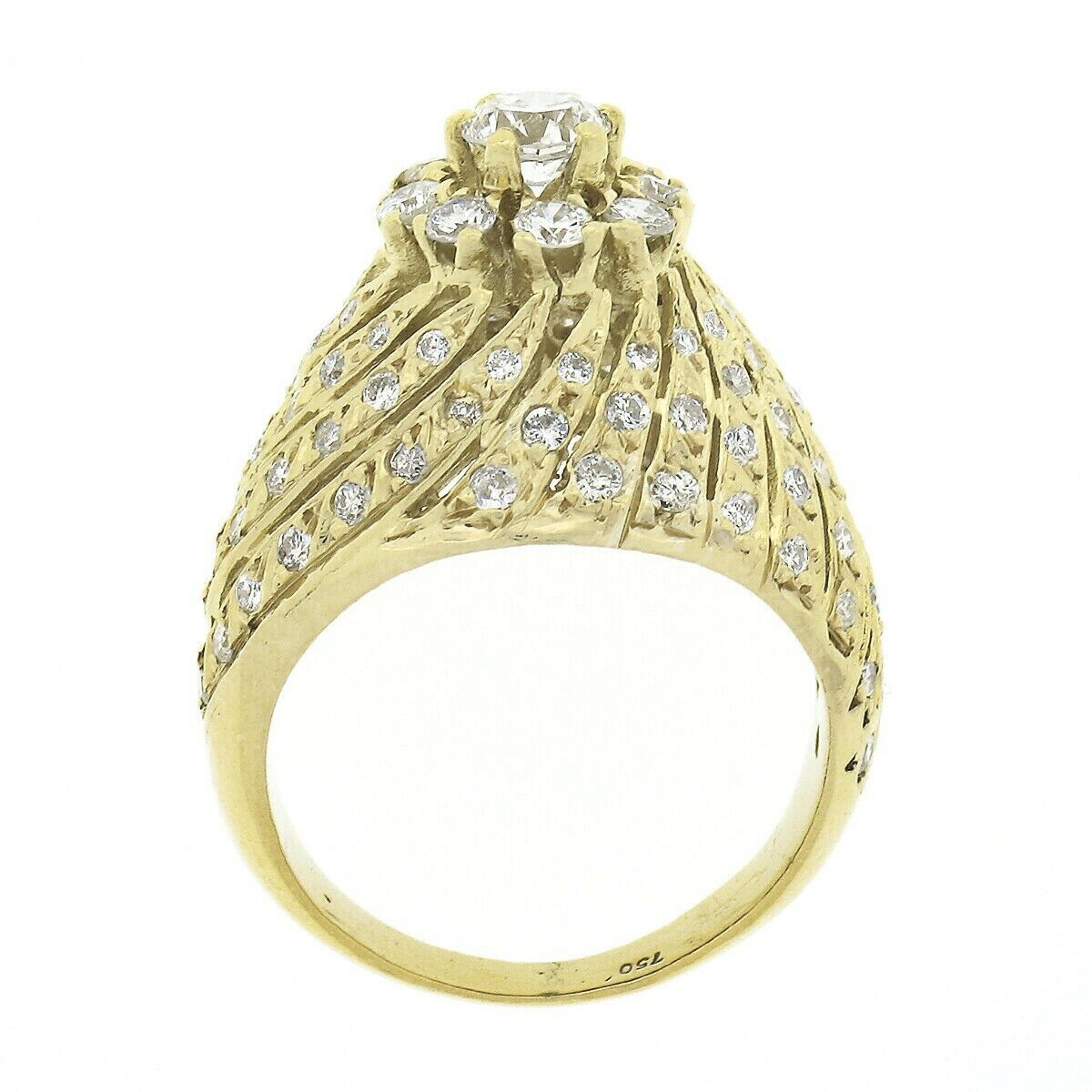 18 Karat Gold 1,93 Karat runder Diamant Cluster Top High Swirl gewölbter Cocktail-Ring, Vintage im Angebot 3