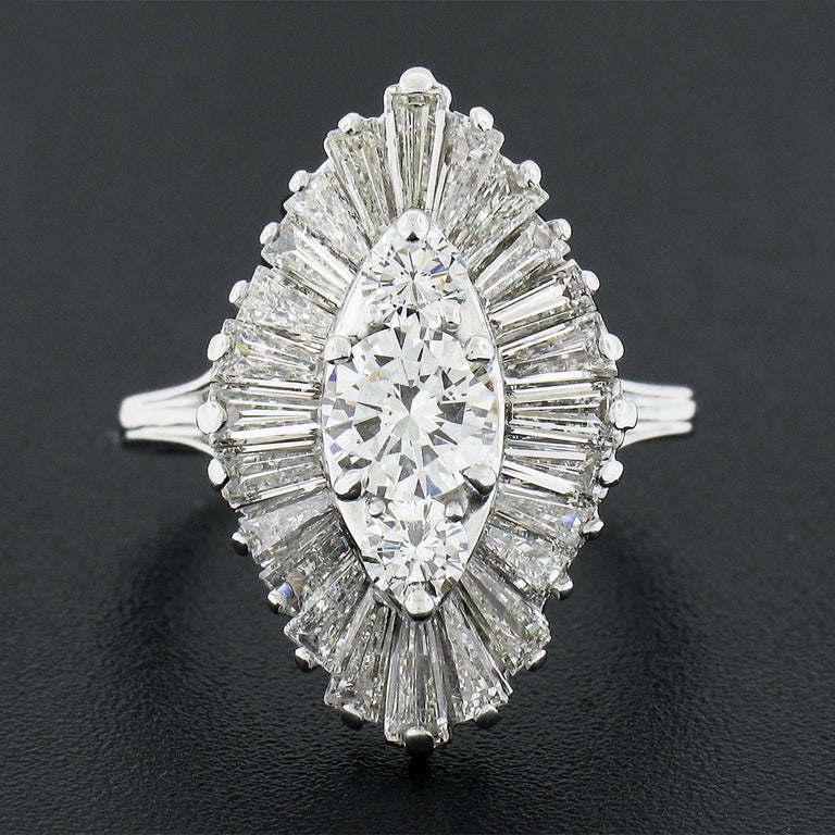 Vintage 18k Gold 2.68ctw GIA Round and Baguette Diamond Large Wavy ...