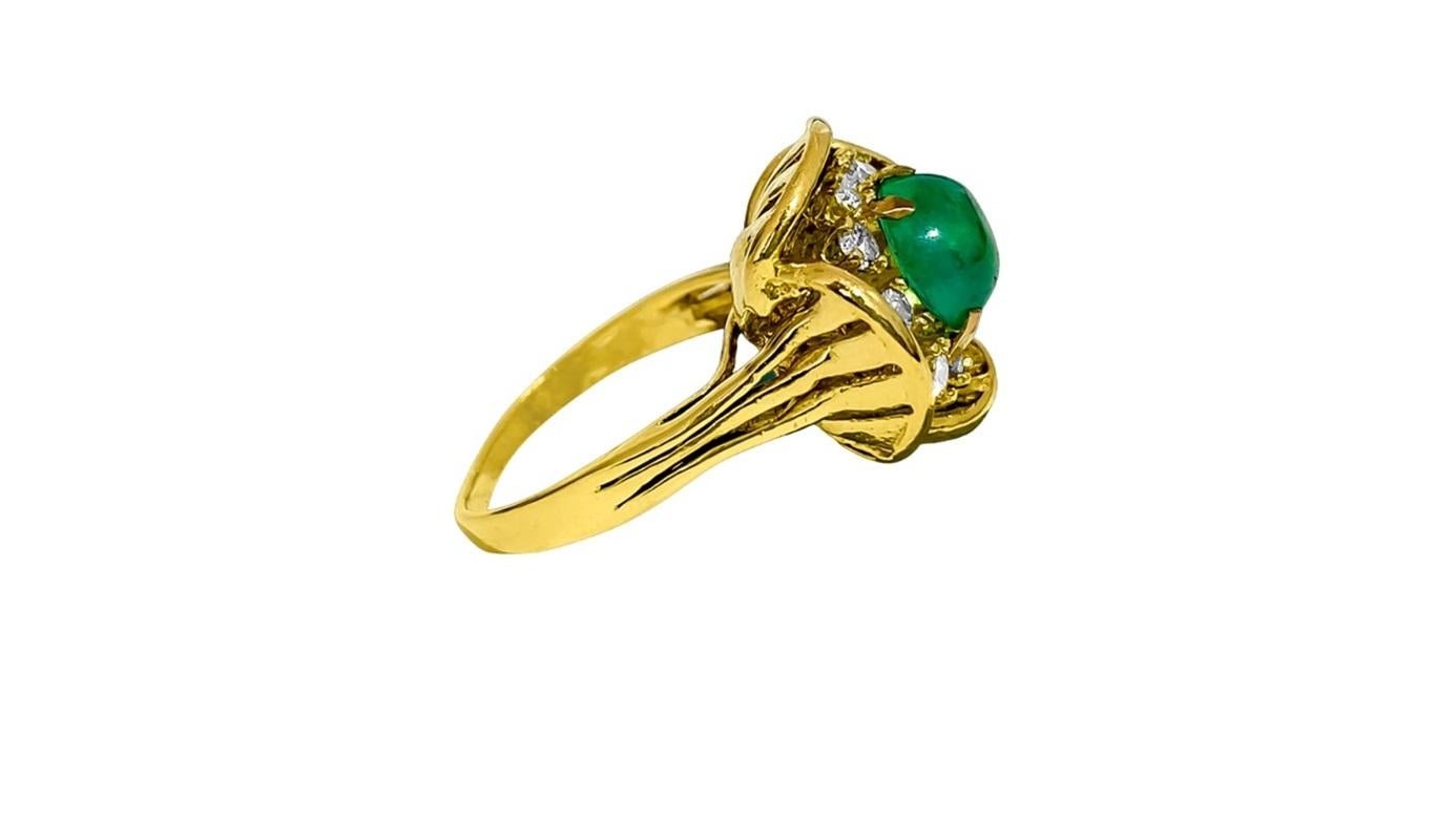 Art Nouveau Vintage 18K Gold 2.90 Carat Diamond Emerald Ring For Sale