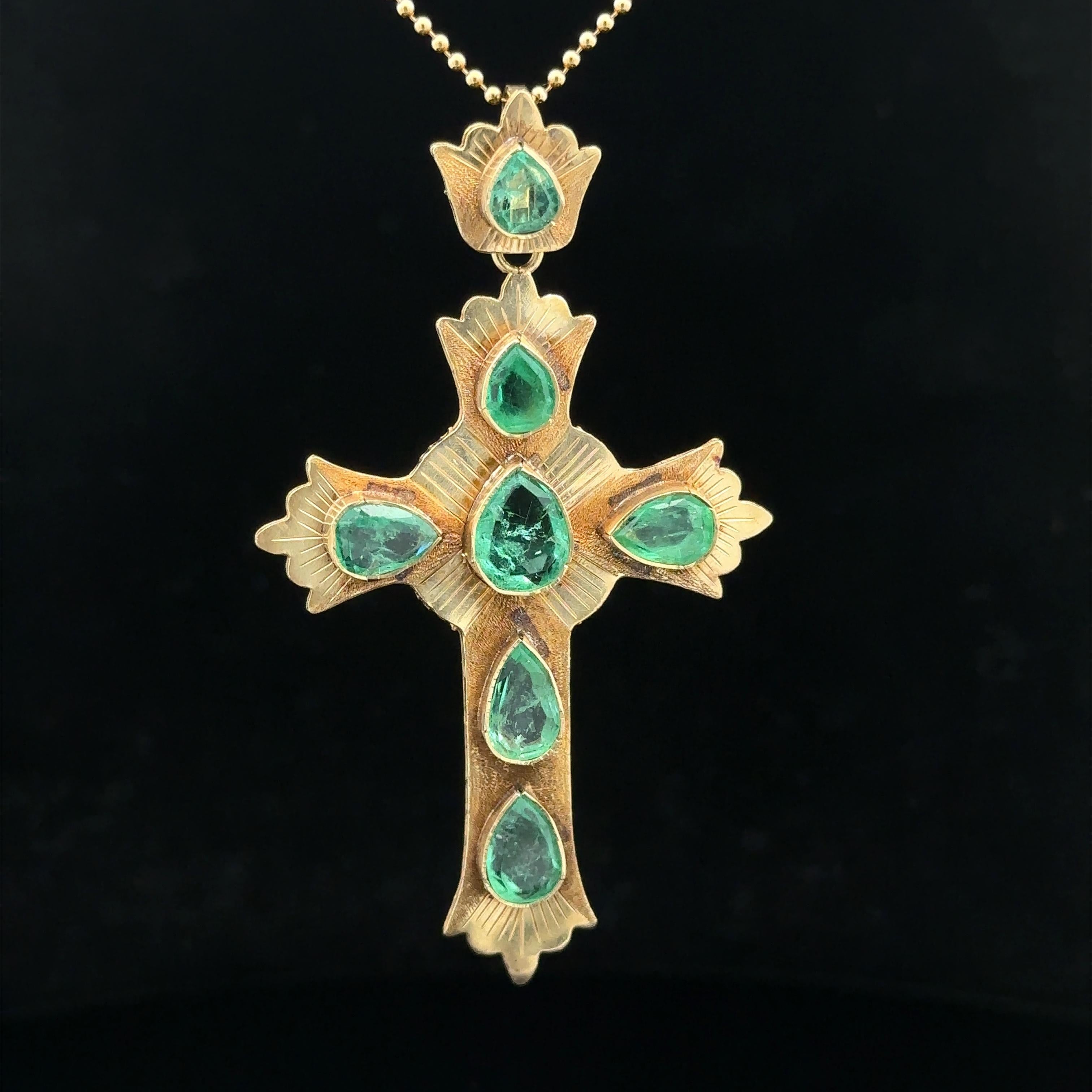 Vintage 18k Gold 4.5ctw Pear Cut Emerald Large Cross Pendant 19