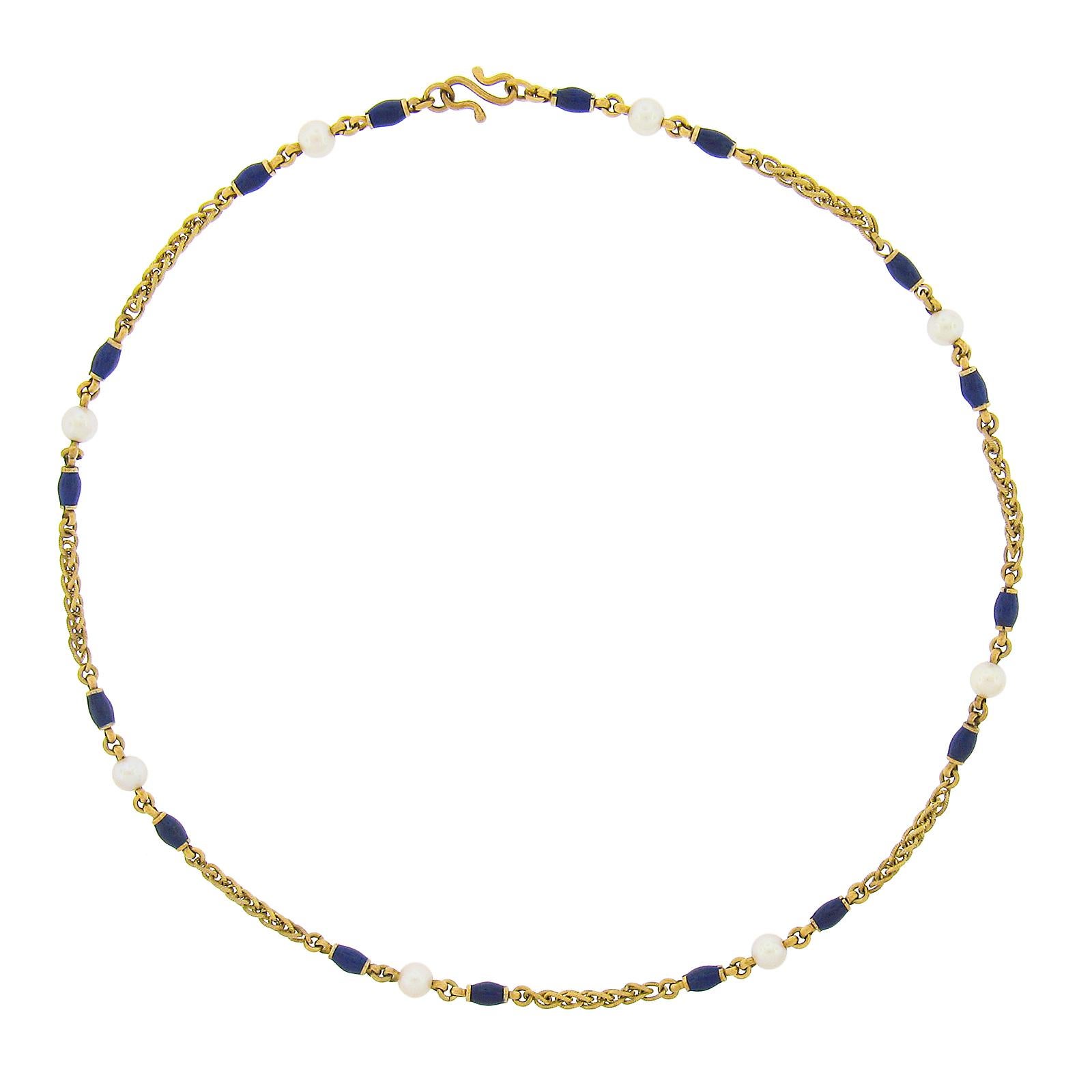 Vintage 18k Gold 4.8mm Pearl & Blue Enamel Bead on Textured Wheat Chain Necklace In Good Condition For Sale In Montclair, NJ