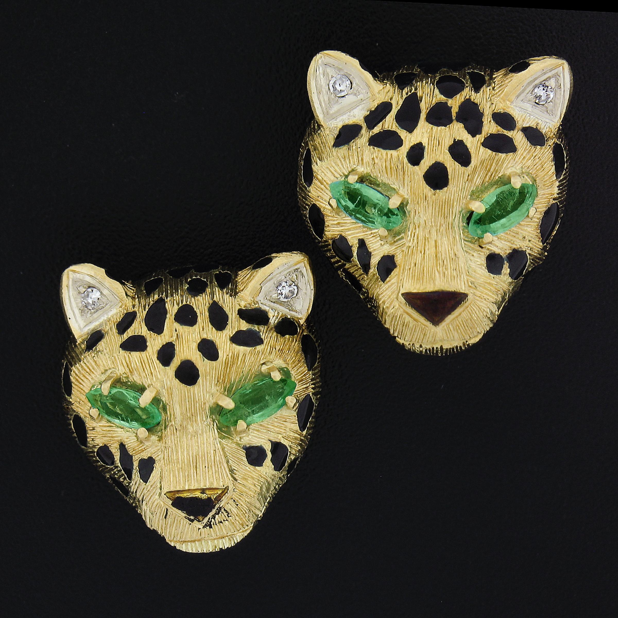 Vintage 18k Gold .56ct Emerald Diamond w/ Black Enamel Panther Clip On Earrings For Sale 2