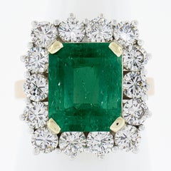Vintage 18k Gold 7.83ctw AGL Colombian Emerald & Diamond Halo Cocktail Ring
