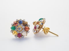 Pendientes finos tailandeses vintage de oro de 18 quilates con 9 piedras de la suerte