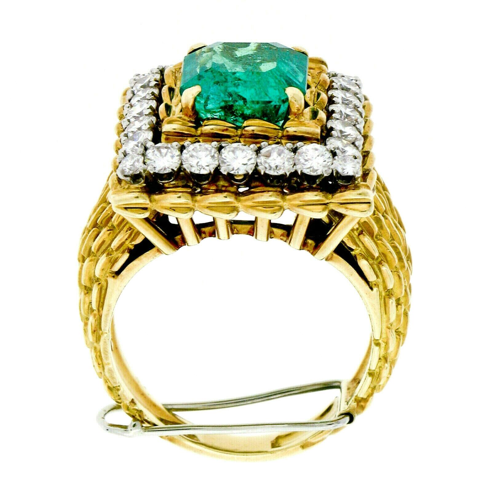 Women's Vintage 18k Gold AGL 4.27ct Colombian Emerald and Diamond Textured Cocktail Ring For Sale