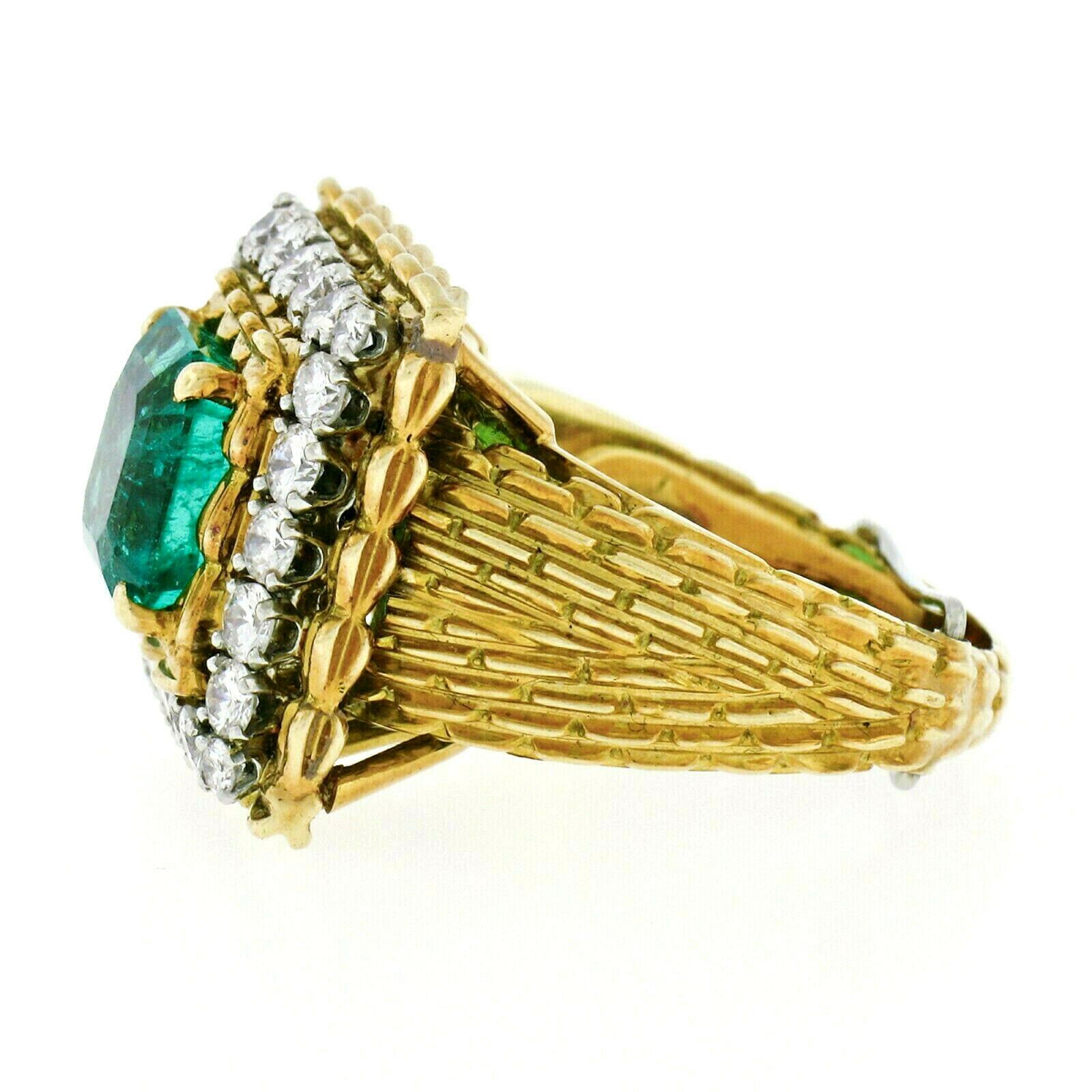 Vintage 18k Gold AGL 4.27ct Colombian Emerald and Diamond Textured Cocktail Ring For Sale 2