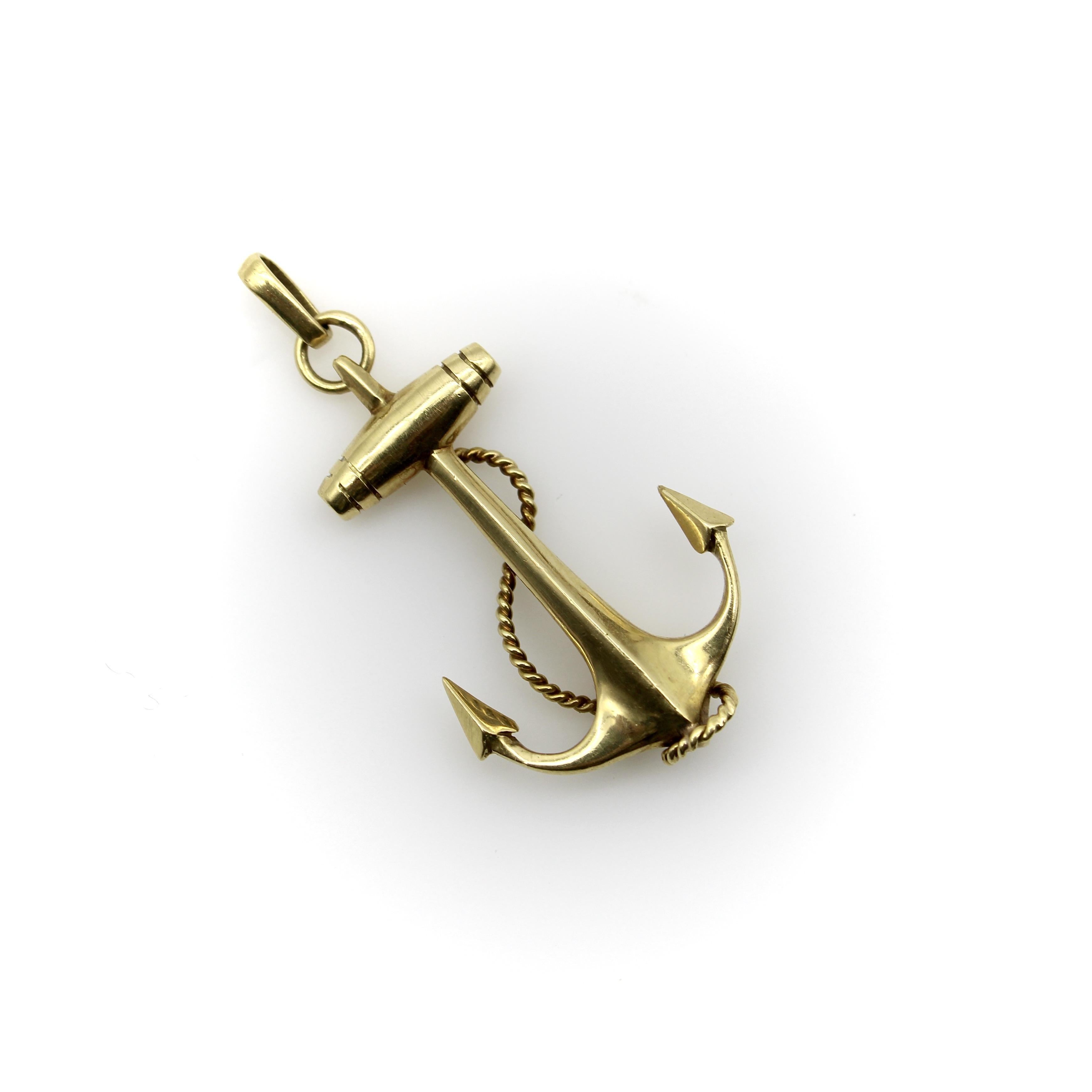 Pendentif ancre vintage en or 18K en vente 1
