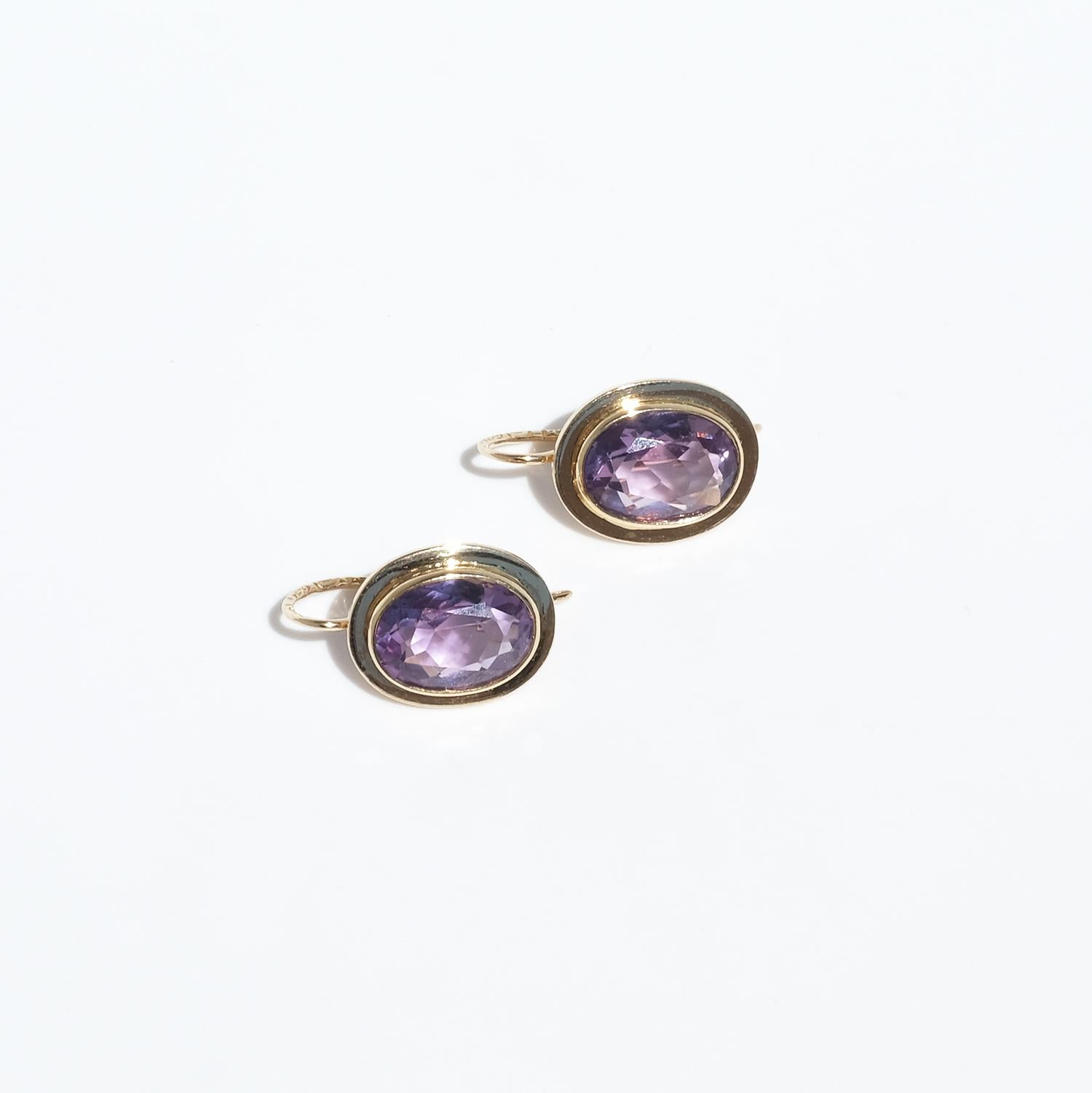Oval Cut Vintage 18K Gold and Amethyst Earrings by Alexander Tillander Made 1955 For Sale