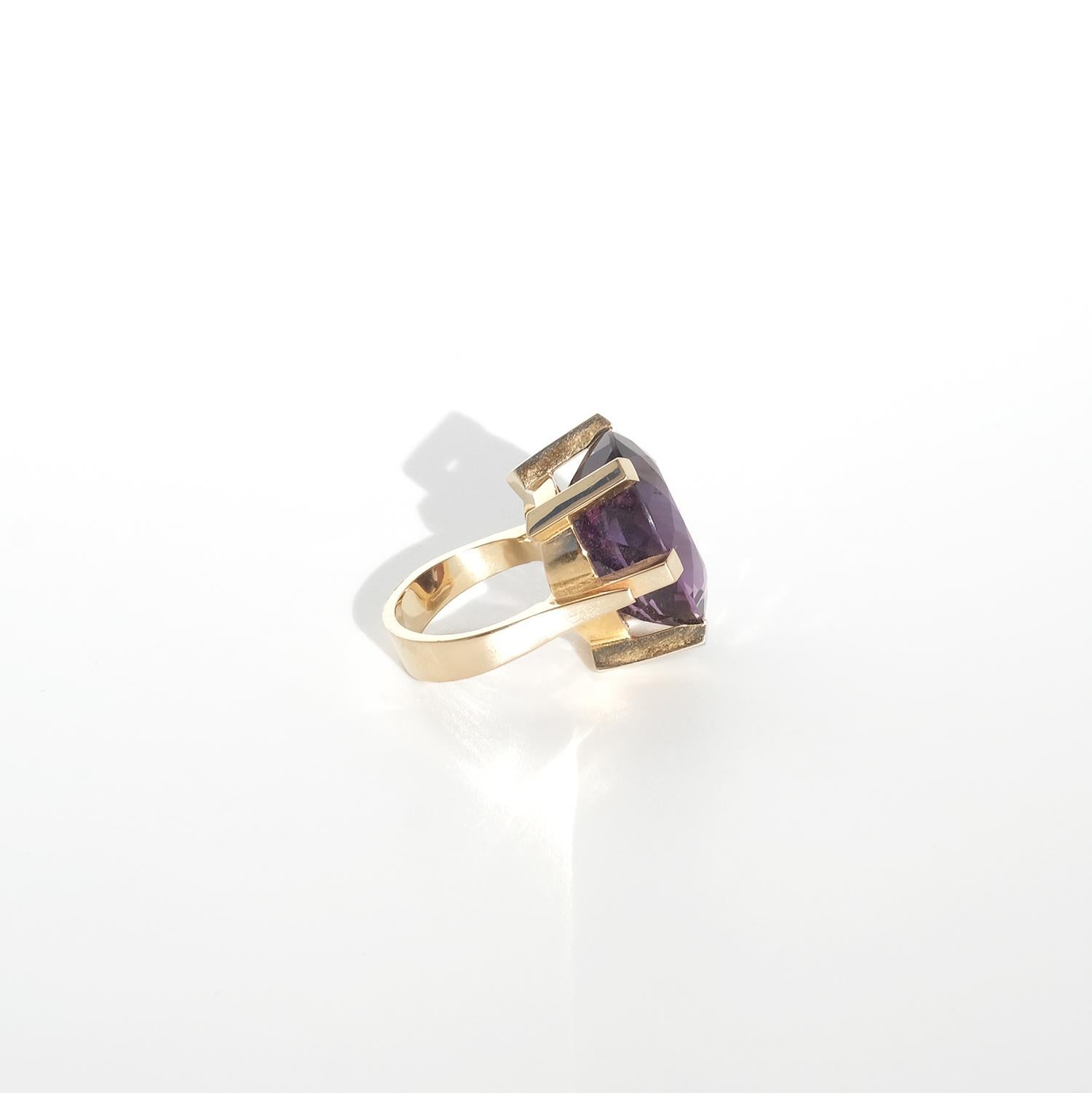 Vintage 18K Gold und Amethyst Ring von schwedischen Meister Ge-Kå Rolf Kaplan Made 1976 im Angebot 1