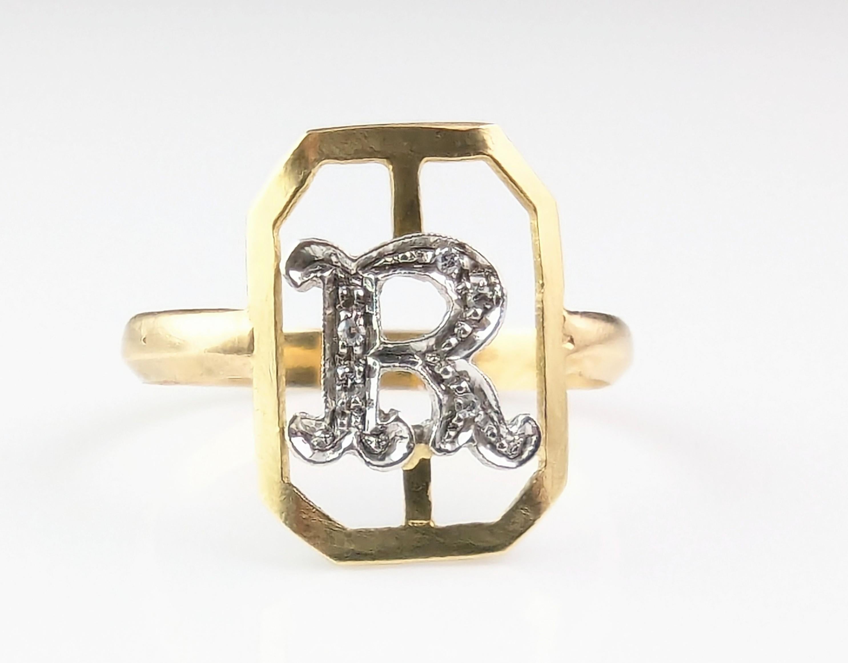 Vintage 18k gold and Diamond R initial ring, Conversion  6