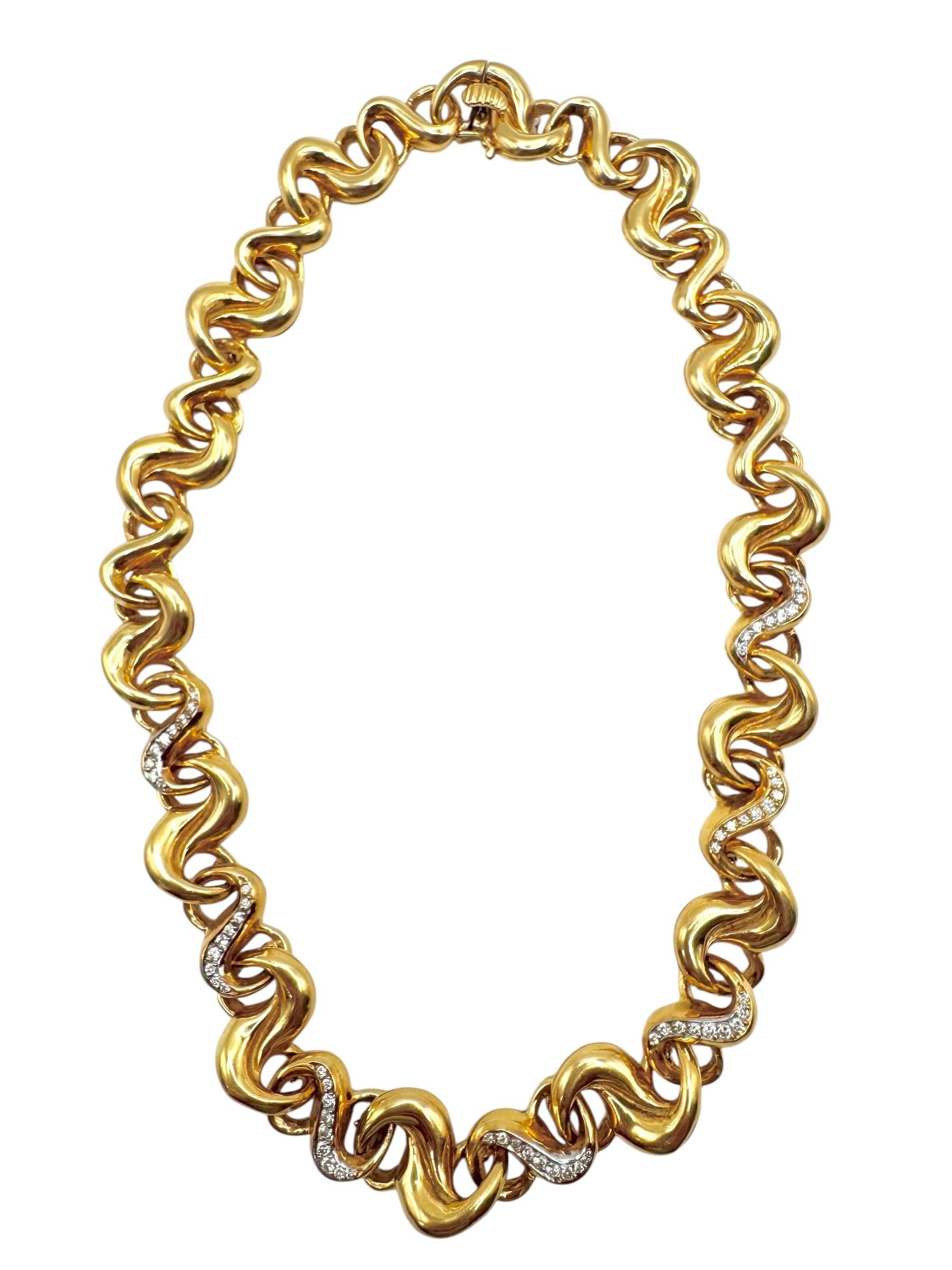 Set di collane e bracciali a nastro in oro 18 carati e diamanti d'epoca in vendita 1